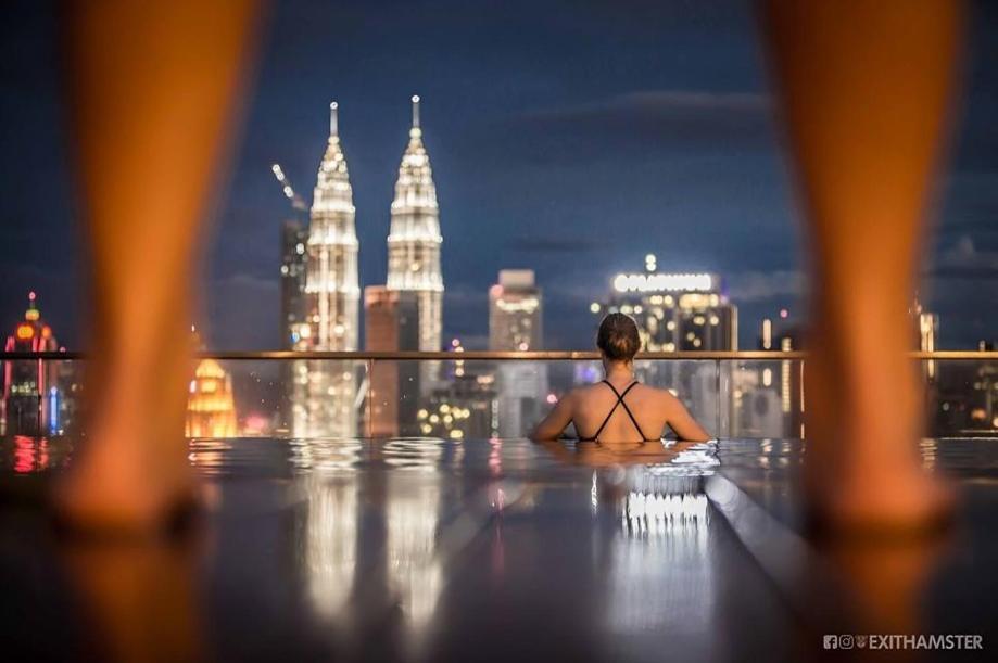 Regalia Infinity Skypool Hostel Kuala Lumpur