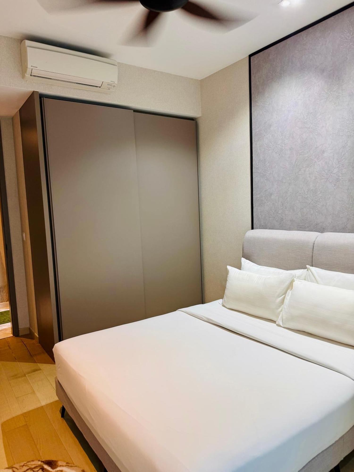 Luxury At Eaton Klcc Apartment Kuala Lumpur