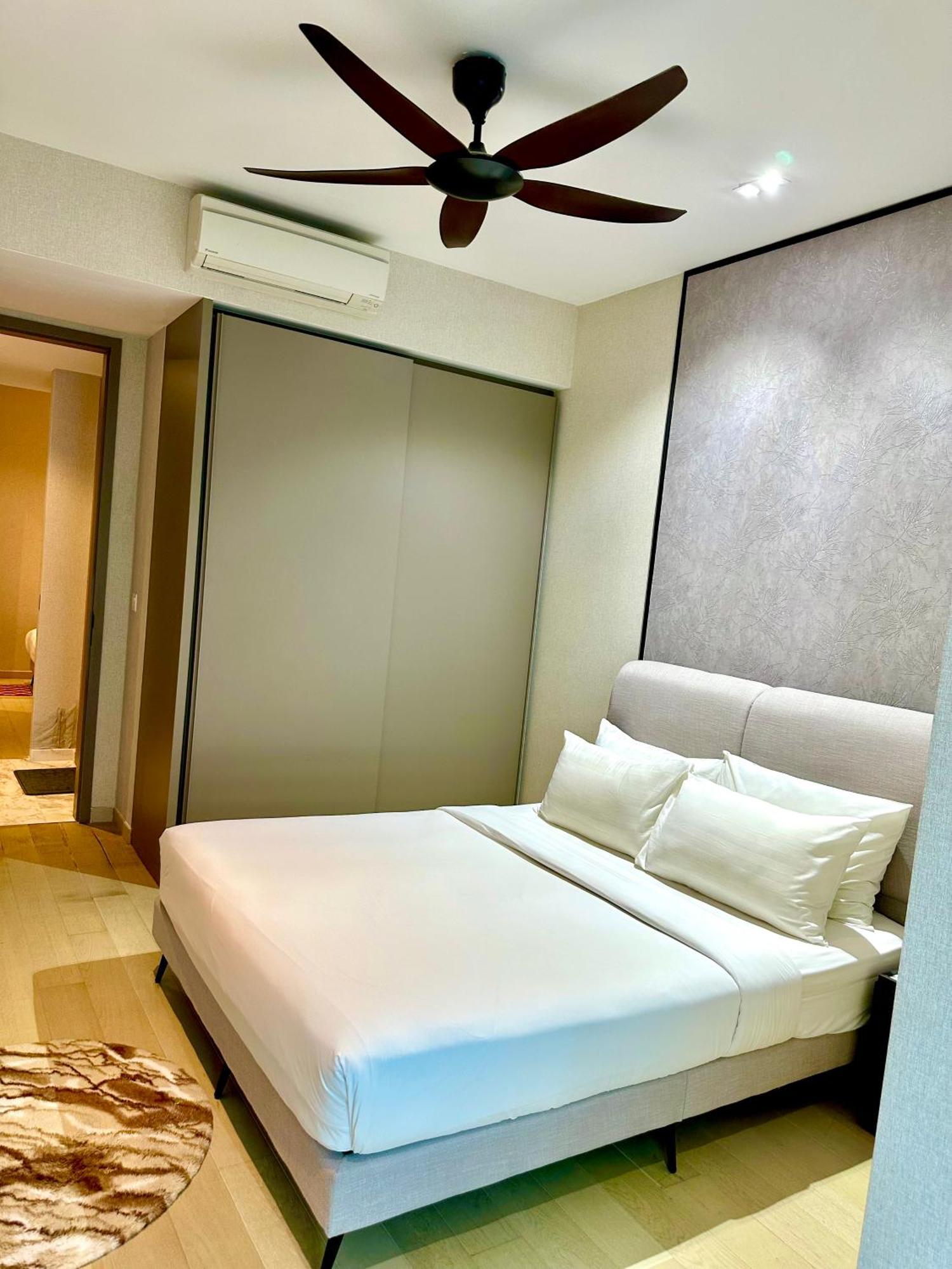 Apartment Luxury At Eaton Klcc Kuala Lumpur