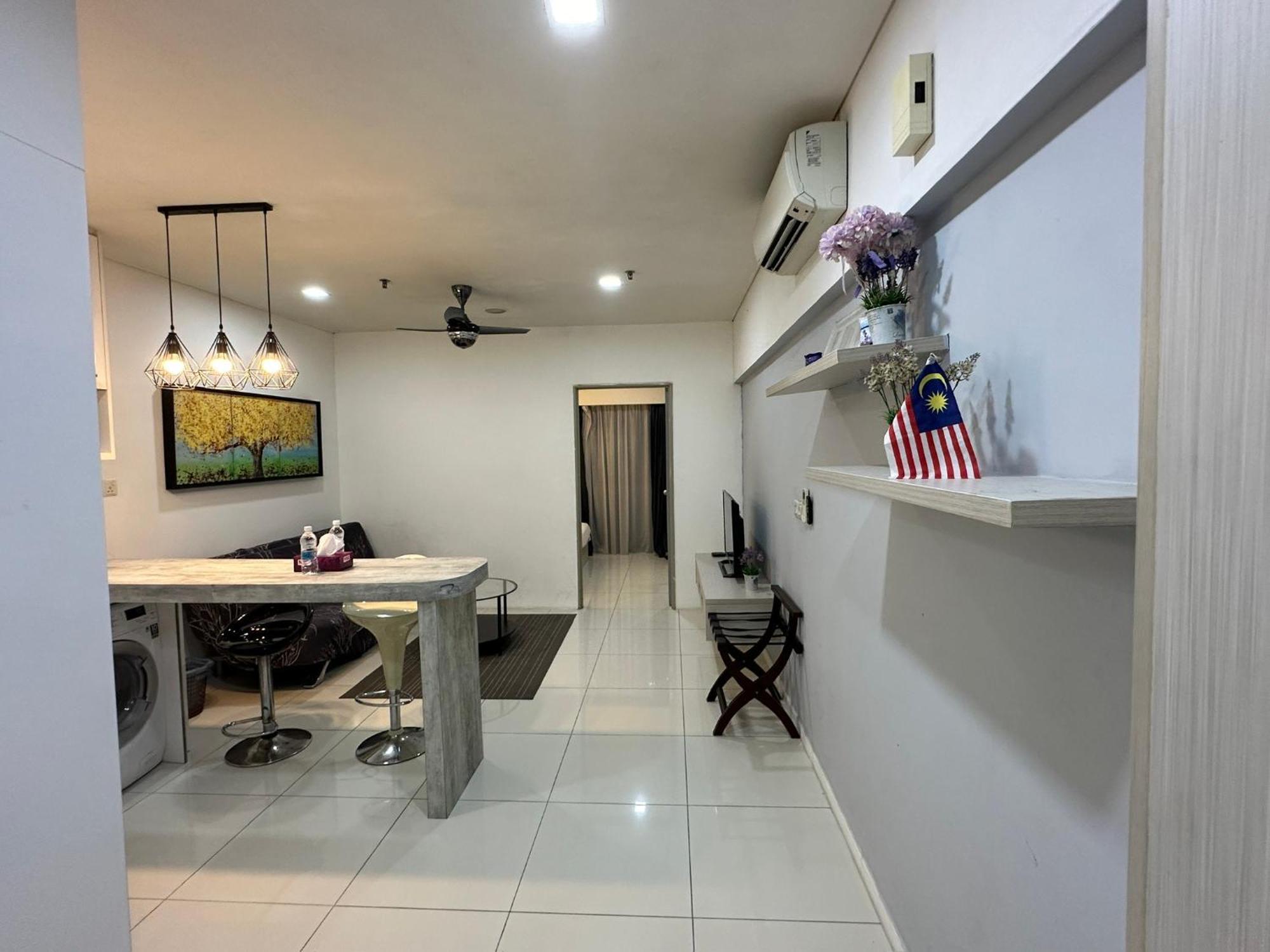 Apartment Summer Klcc By Luna Kl *