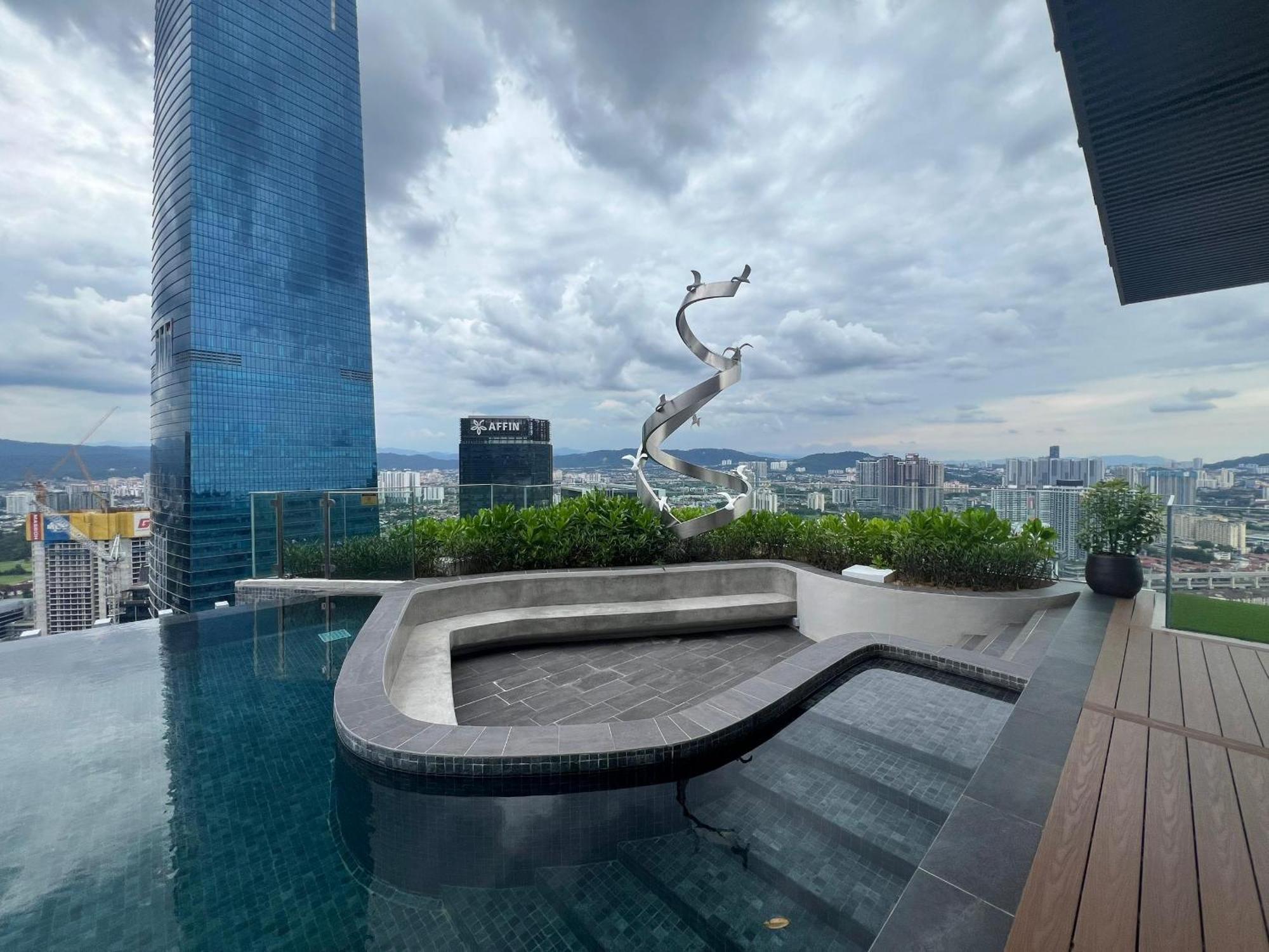 Core At Trx Luxury By Moonway Apartment Kuala Lumpur