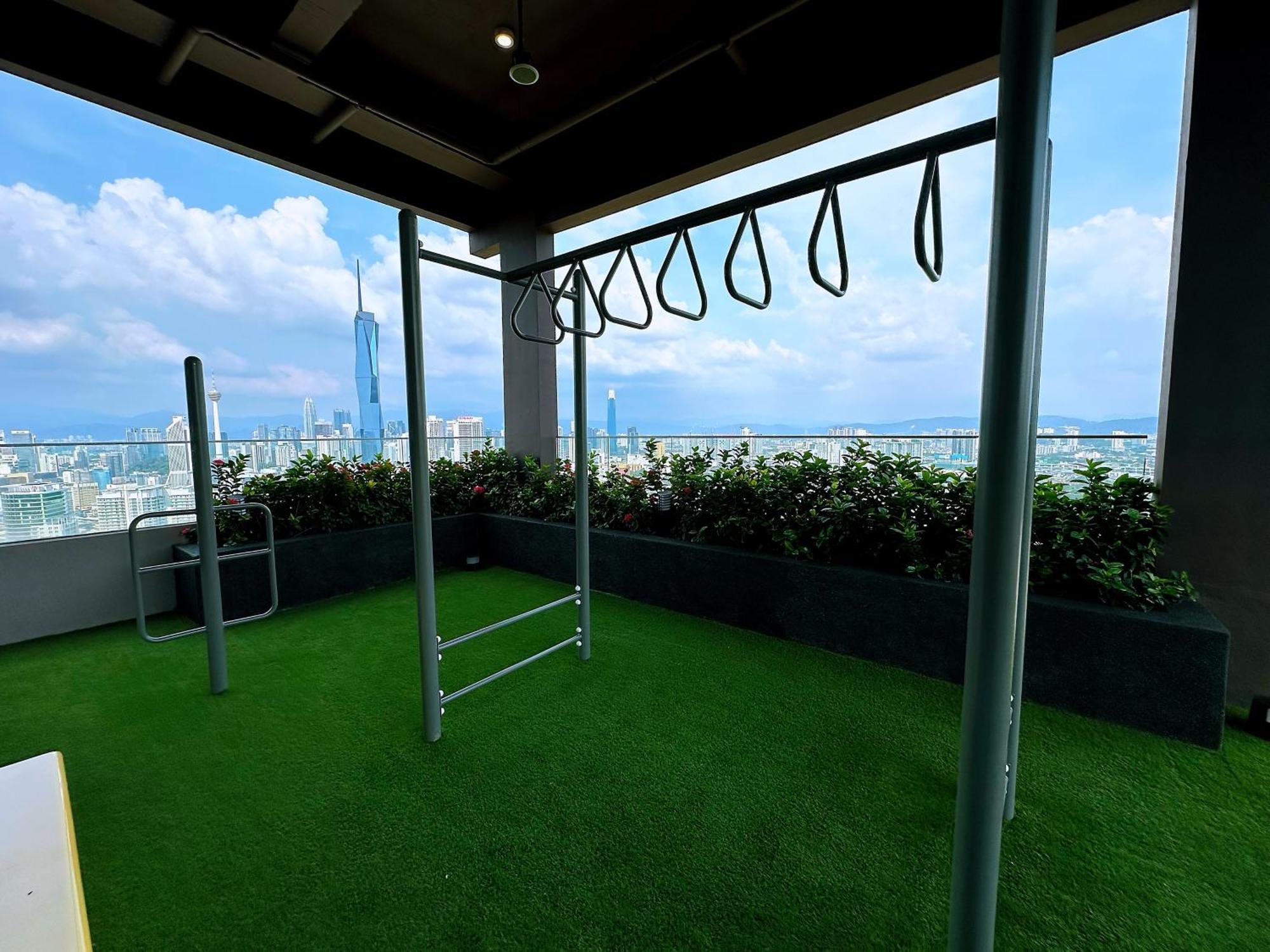 Pangsapuri Kl Sentral Monorail 4 Pax Kuala Lumpur, Sky Pool Family Merdeka 118 View *