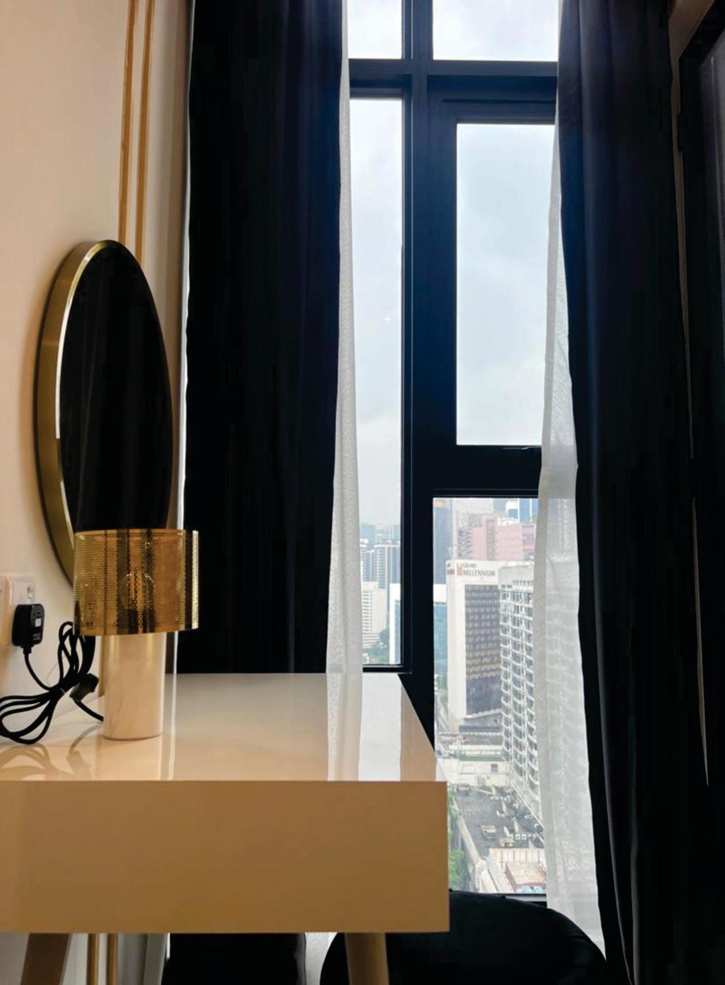 Khách sạn hẻo lánh The Axon Bukit Bintang *