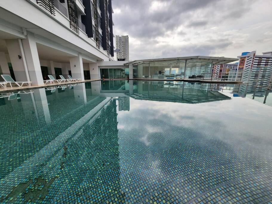 Apartment Desir Amorous Kl #jacuzzi #nflx #prjscn120