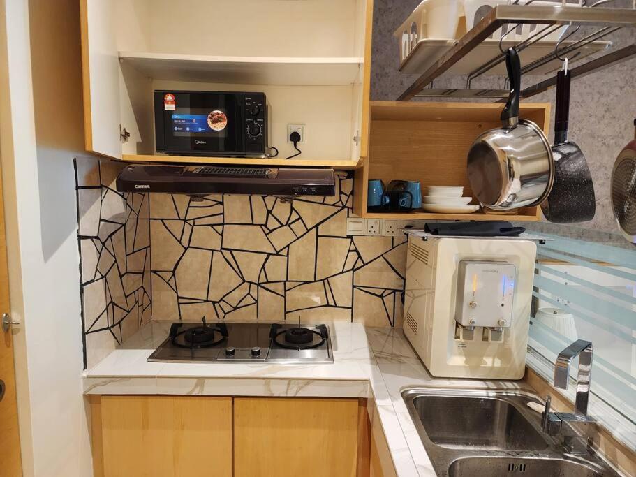 Apartment Desir Amorous Kl #jacuzzi #nflx #prjscn120