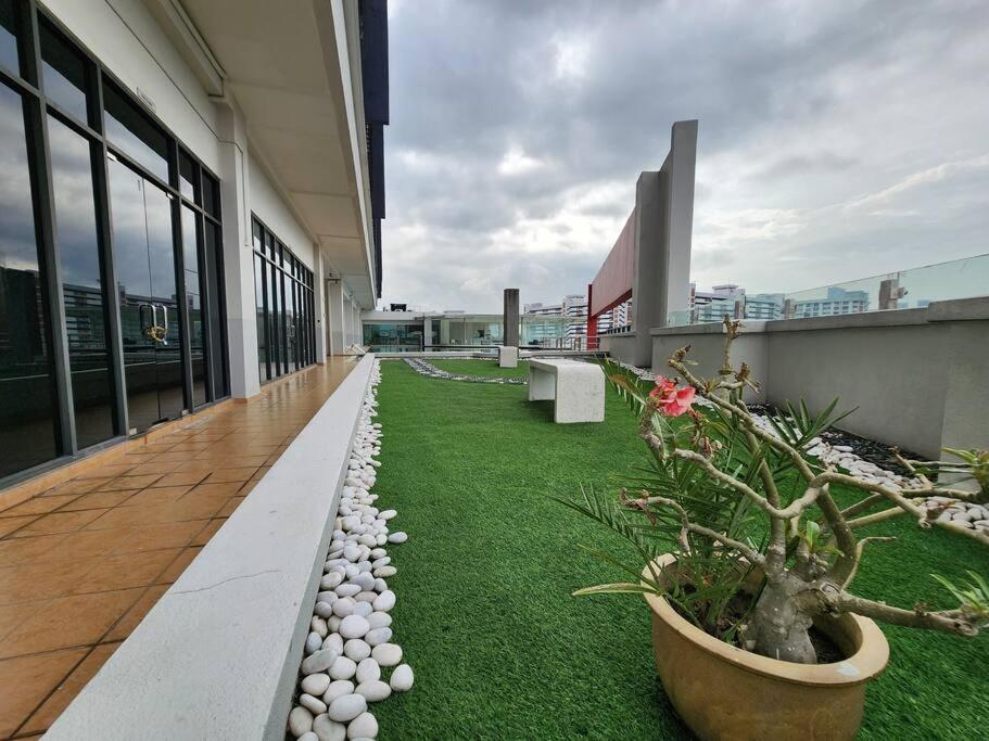 Apartment Desir Amorous Kl #jacuzzi #nflx #prjscn120