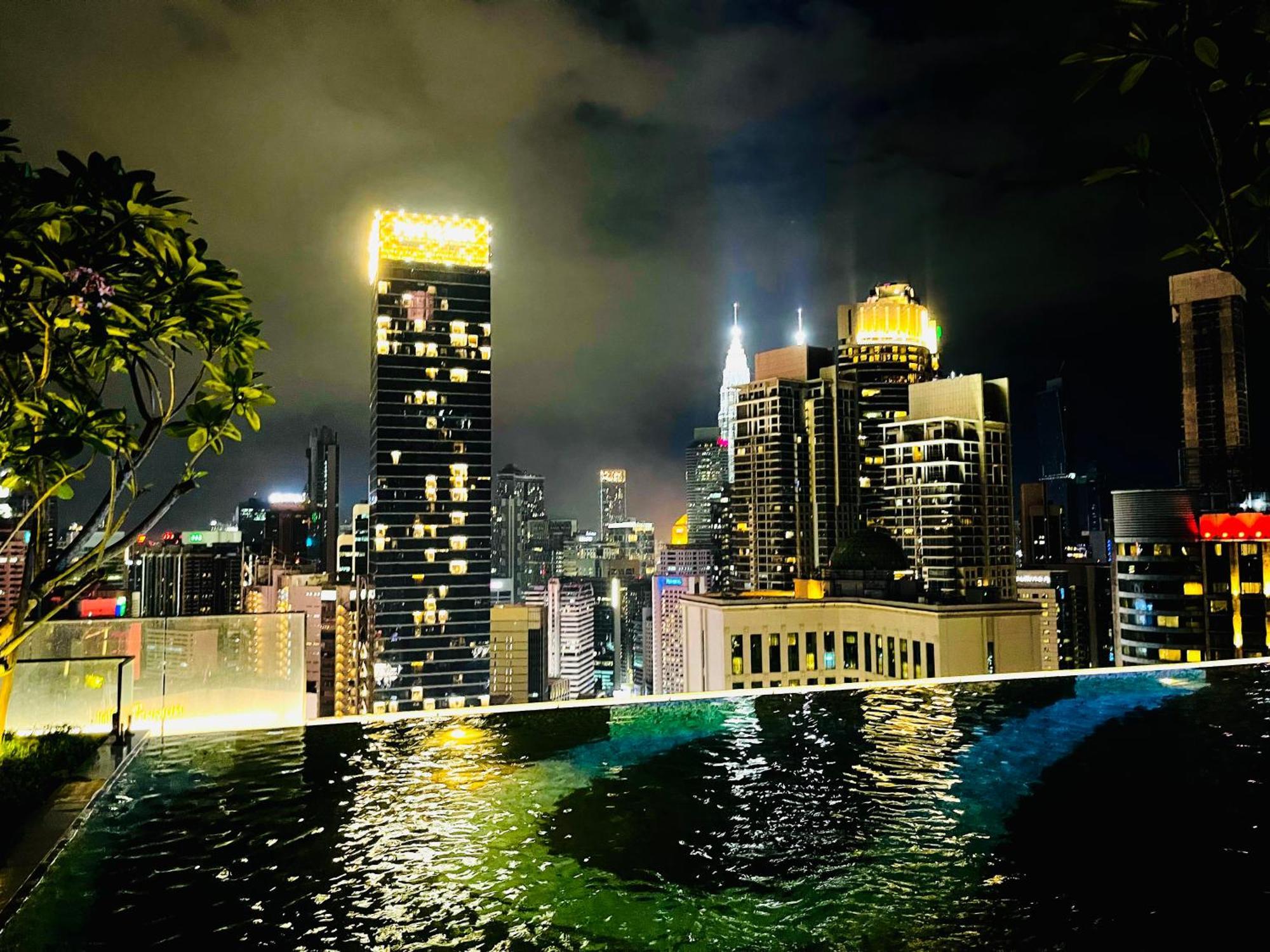 Apartment Axon Klcc By Ai