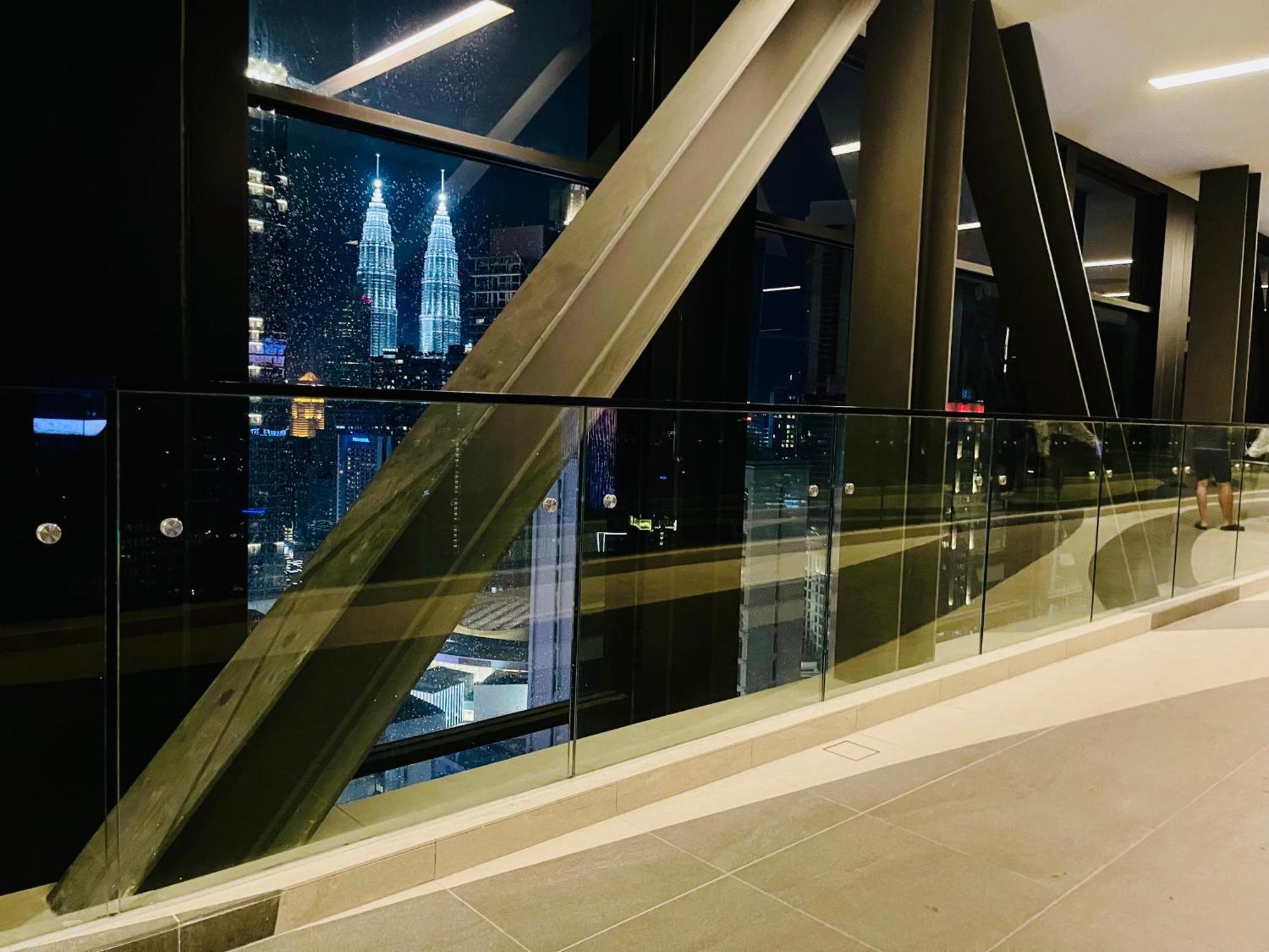 Apartment Axon Klcc By Ai *