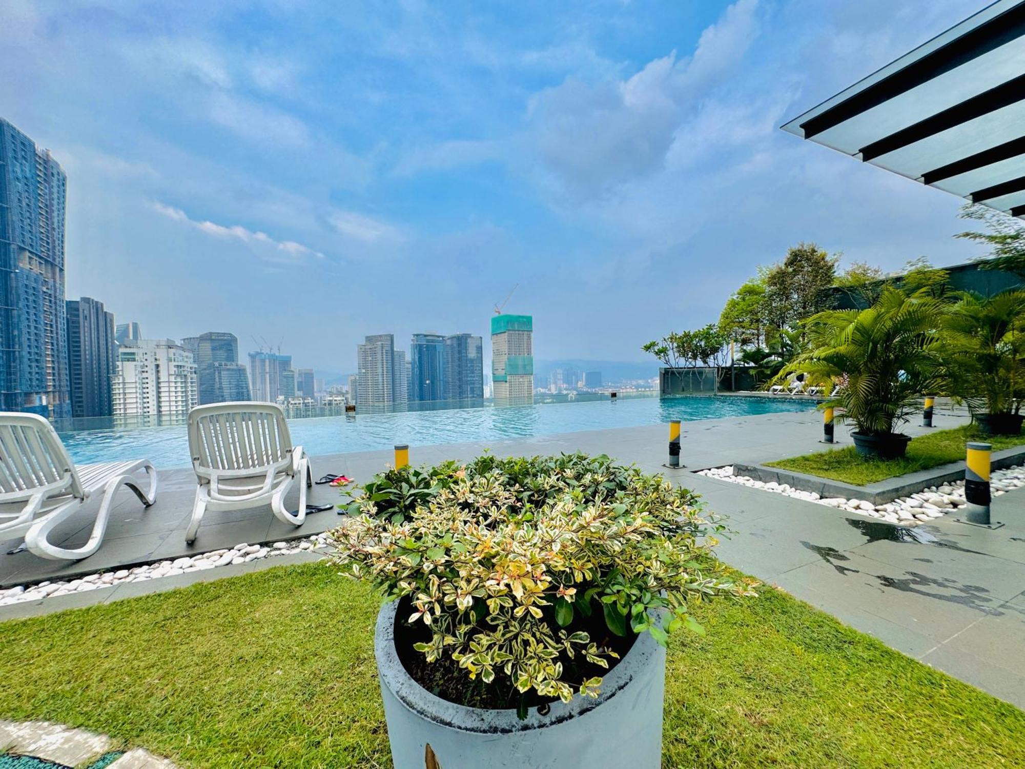 Apartment Crystal At Dorsett Infinity Pool Kl Kuala Lumpur