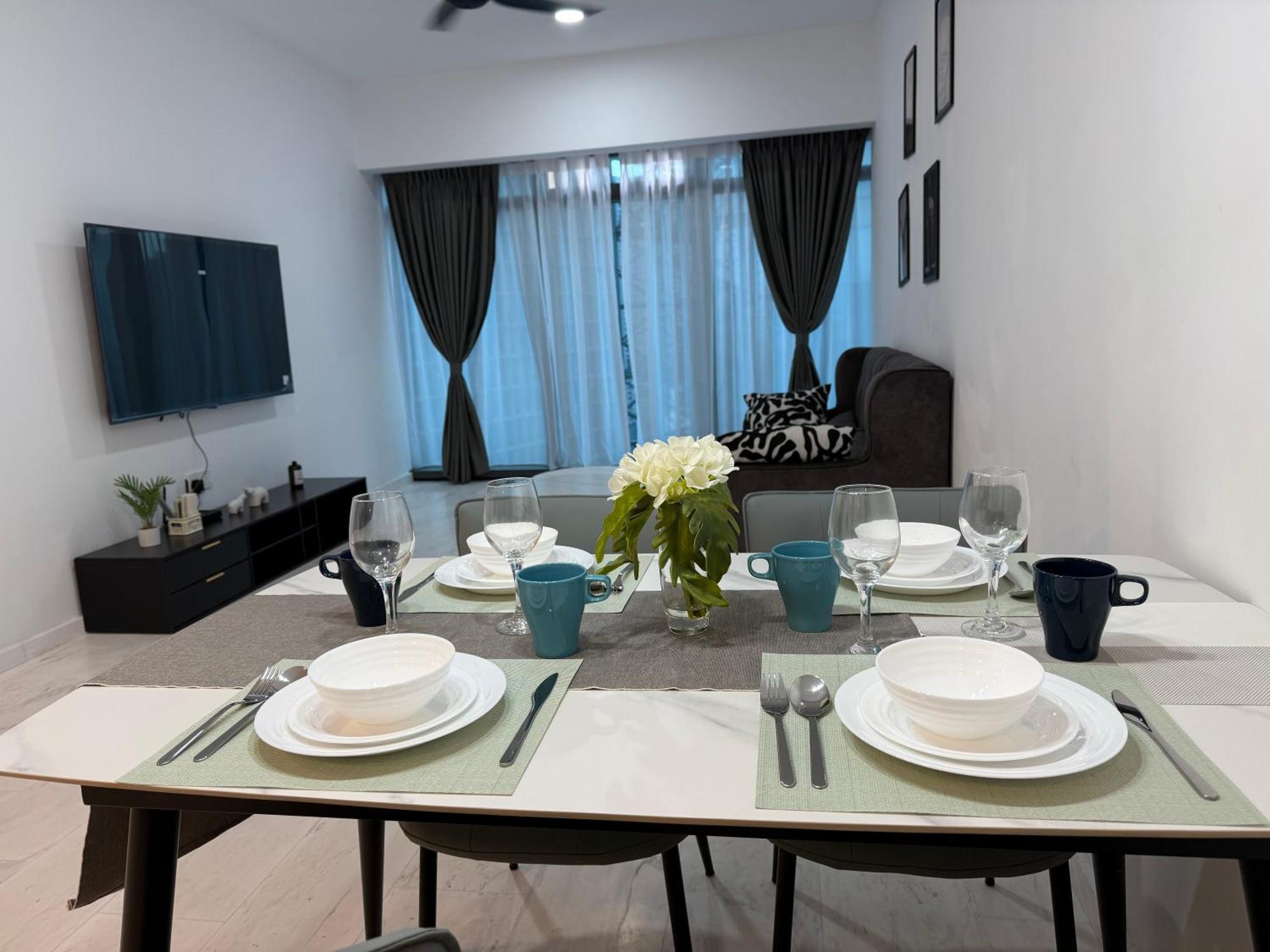 Eaton Klcc Apartment Kuala Lumpur