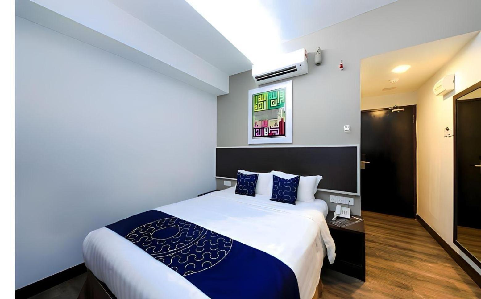 Khách sạn Q Collection Pudu Bukit Bintang 3*