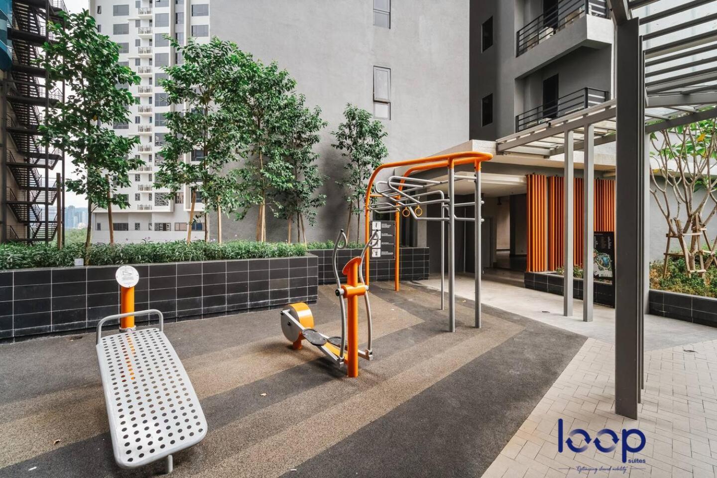Agile Bukit Bintang By Loop *
