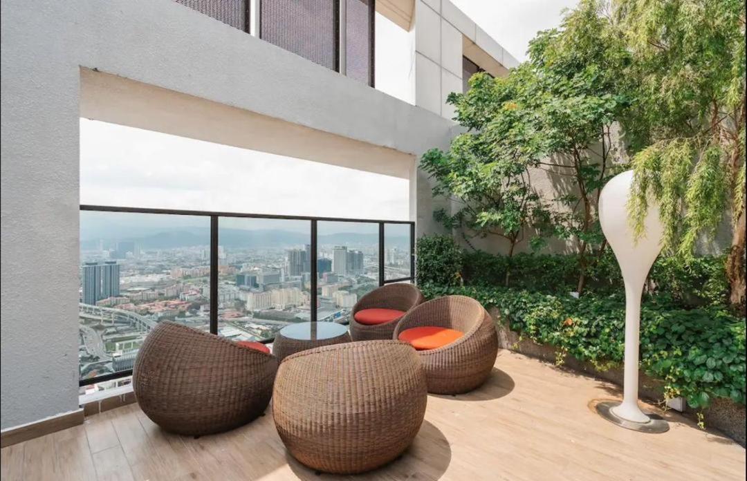 Trion Kl One Bedroom