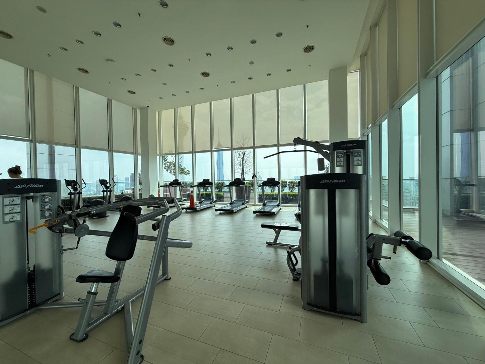 Platinum Premier Klcc Apartemen