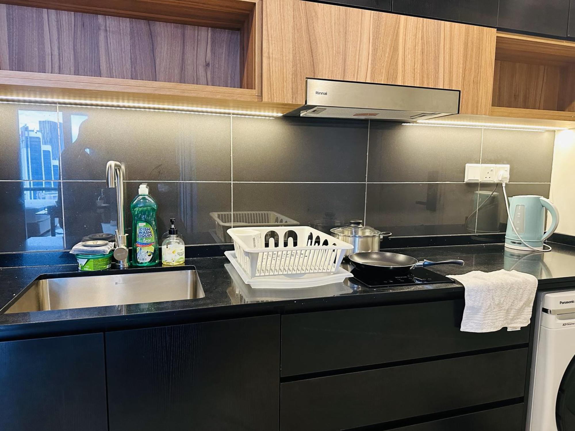 The Axon Avenue Apartment