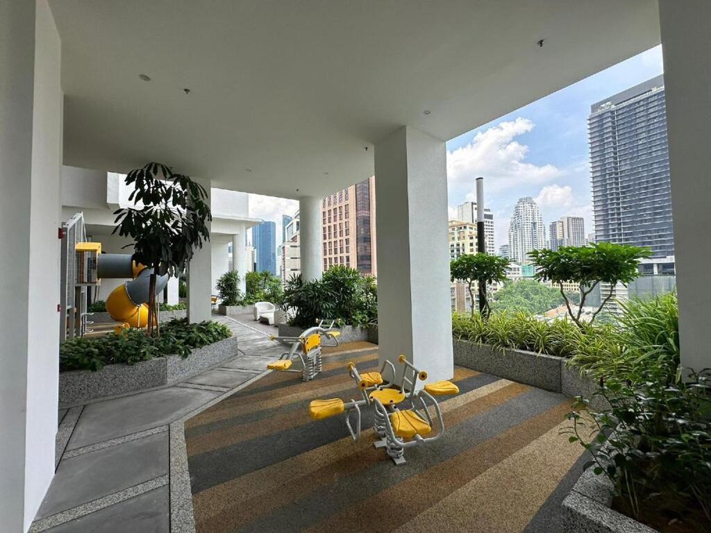 Luxury At Quill Residences *