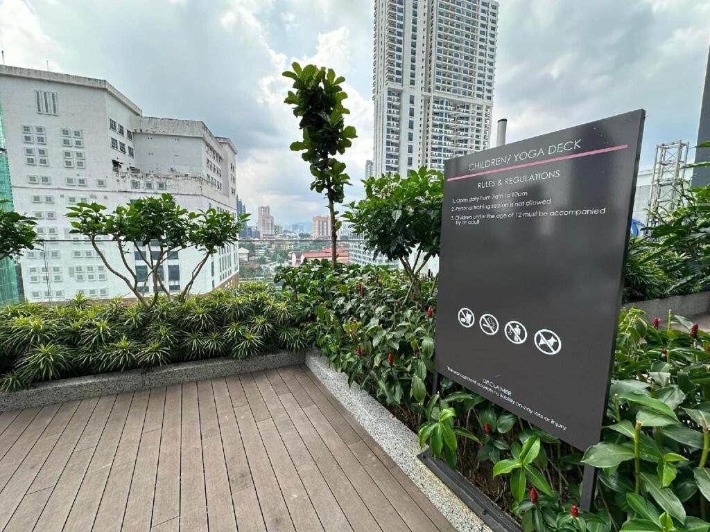 Luxury At Quill Residences Apartment *