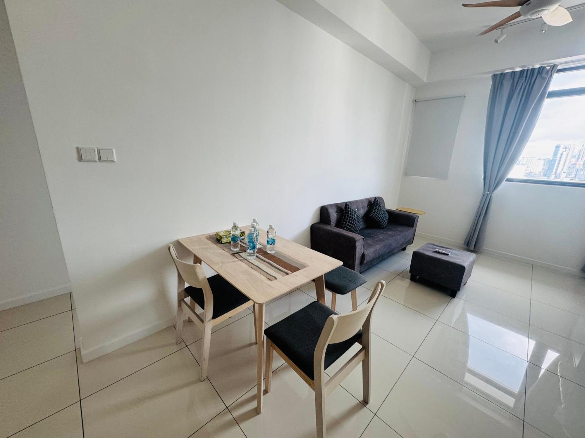 Chamber Kl At Sky World Apartment