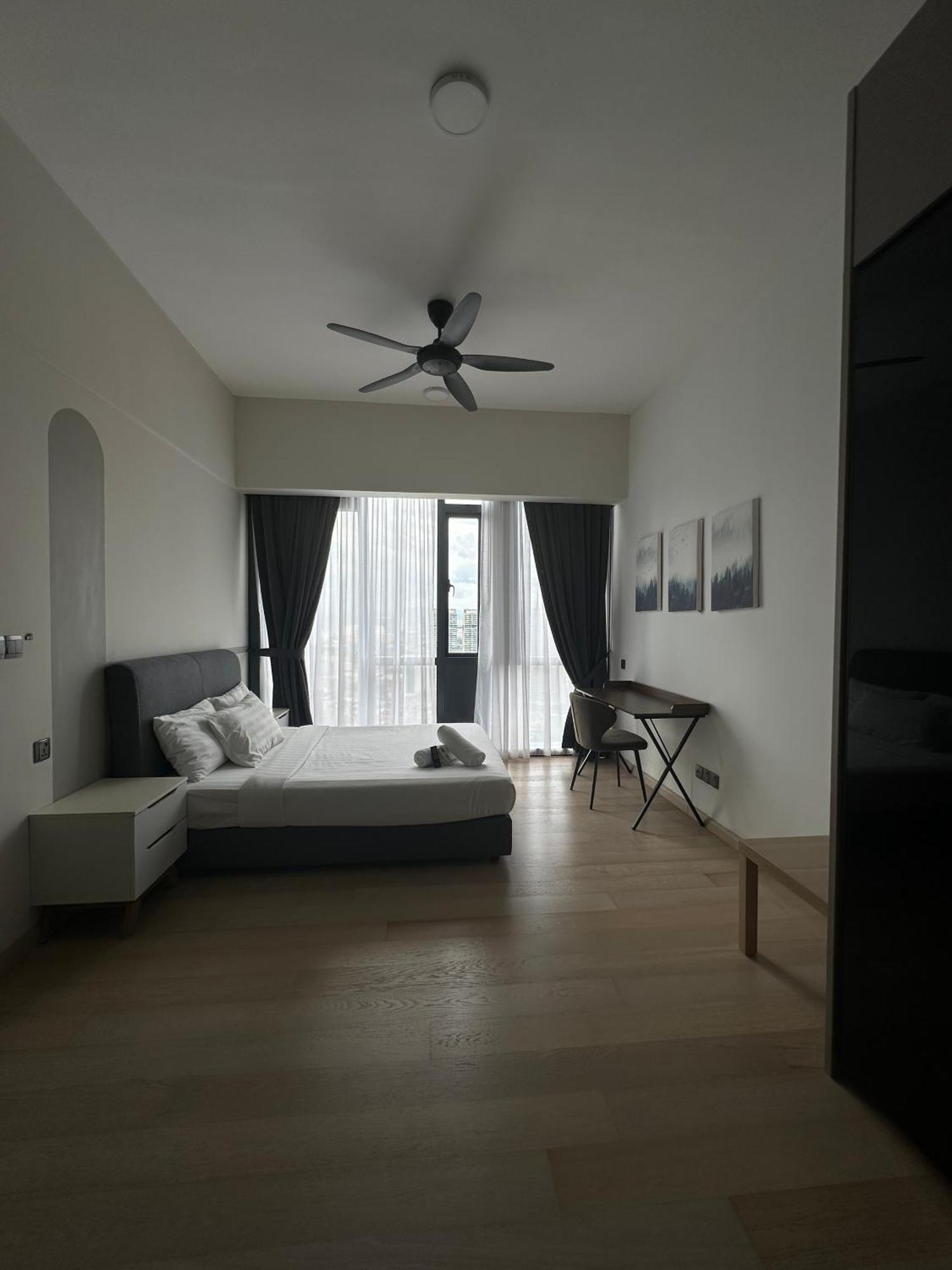 Star Residences By Luzbnb