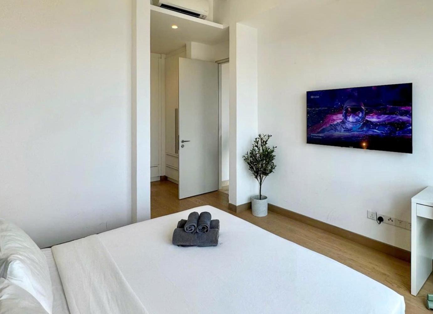 Lucentia Apartment
