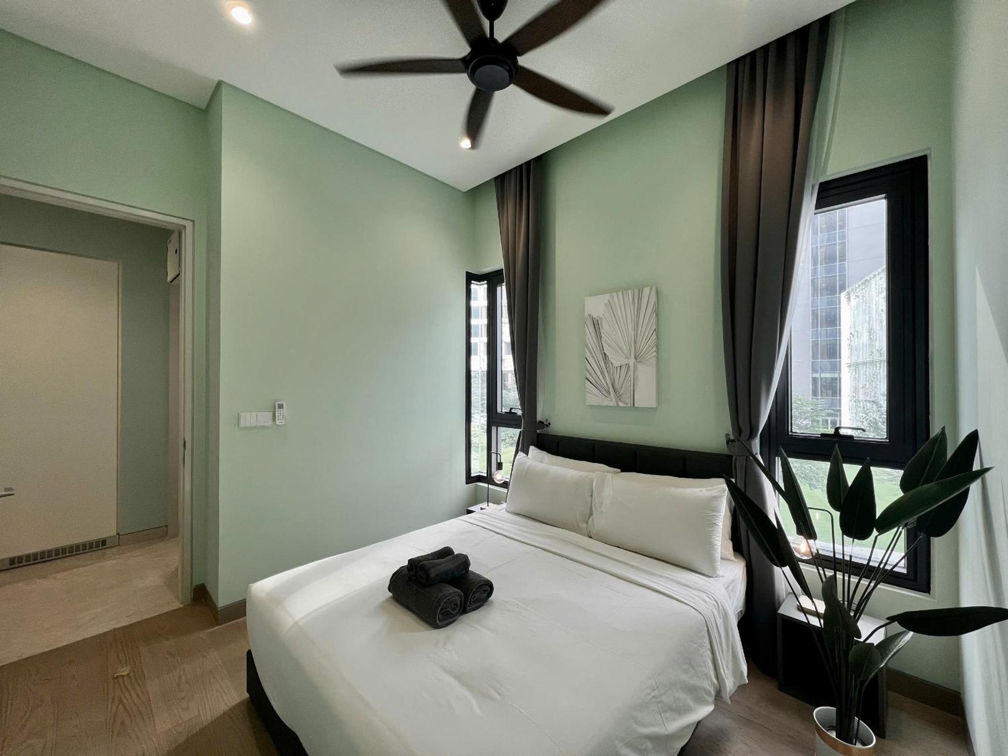 Lucentia Apartment *
