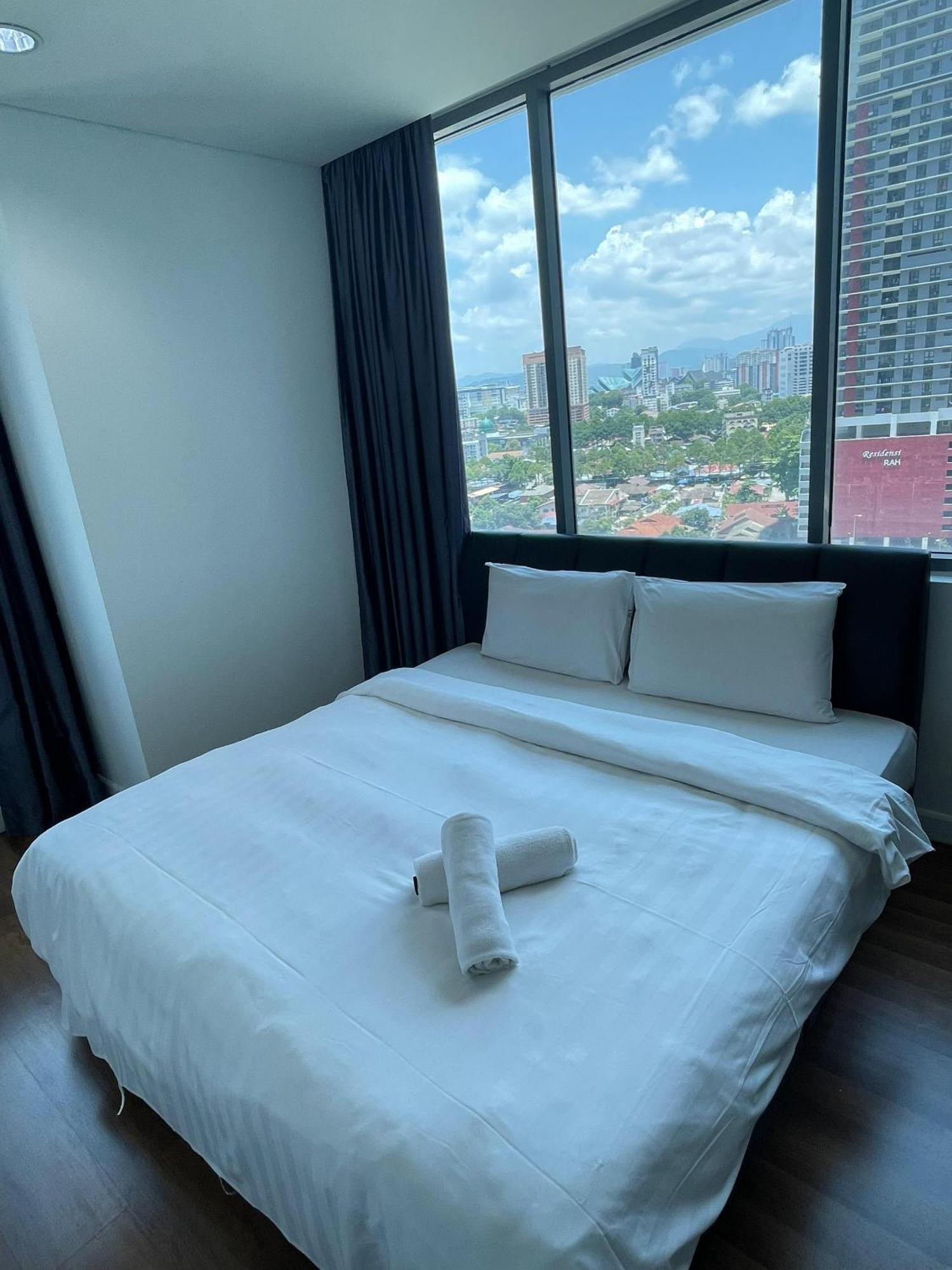 Apartment Mercu Summer Klcc By Perfect Sleep