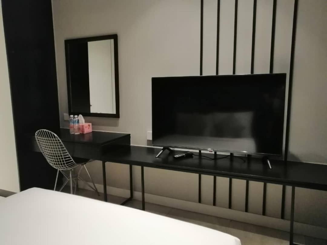 Bintang Fairlance Apartemen