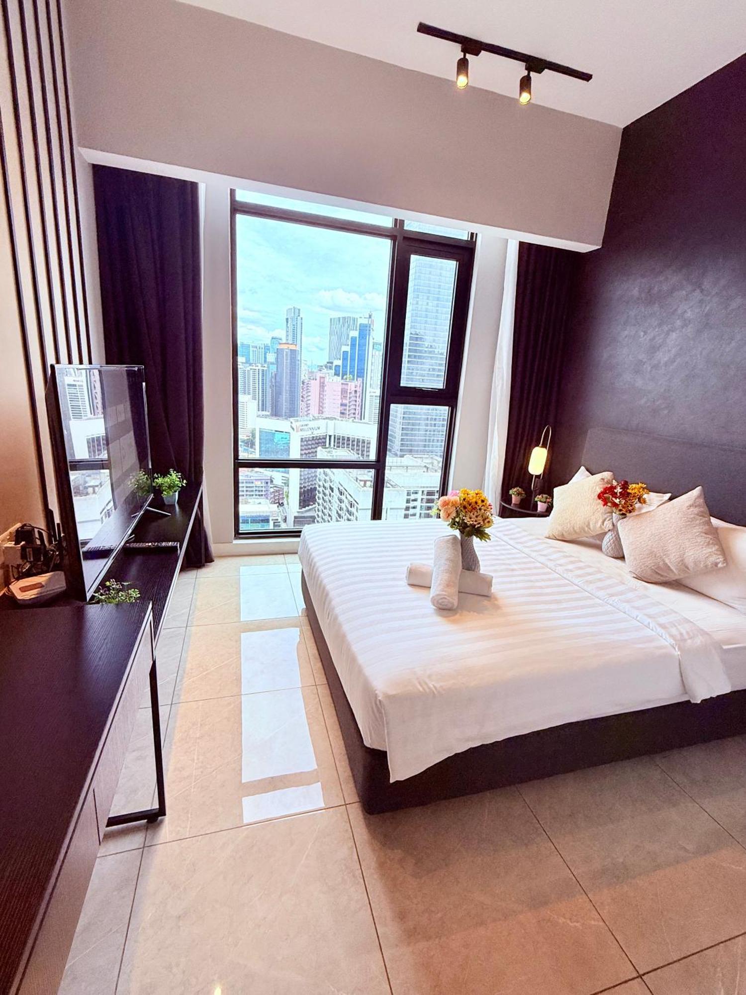 Axon Bukit Bintang By Lux Klcc Pavillion Kuala Lumpur