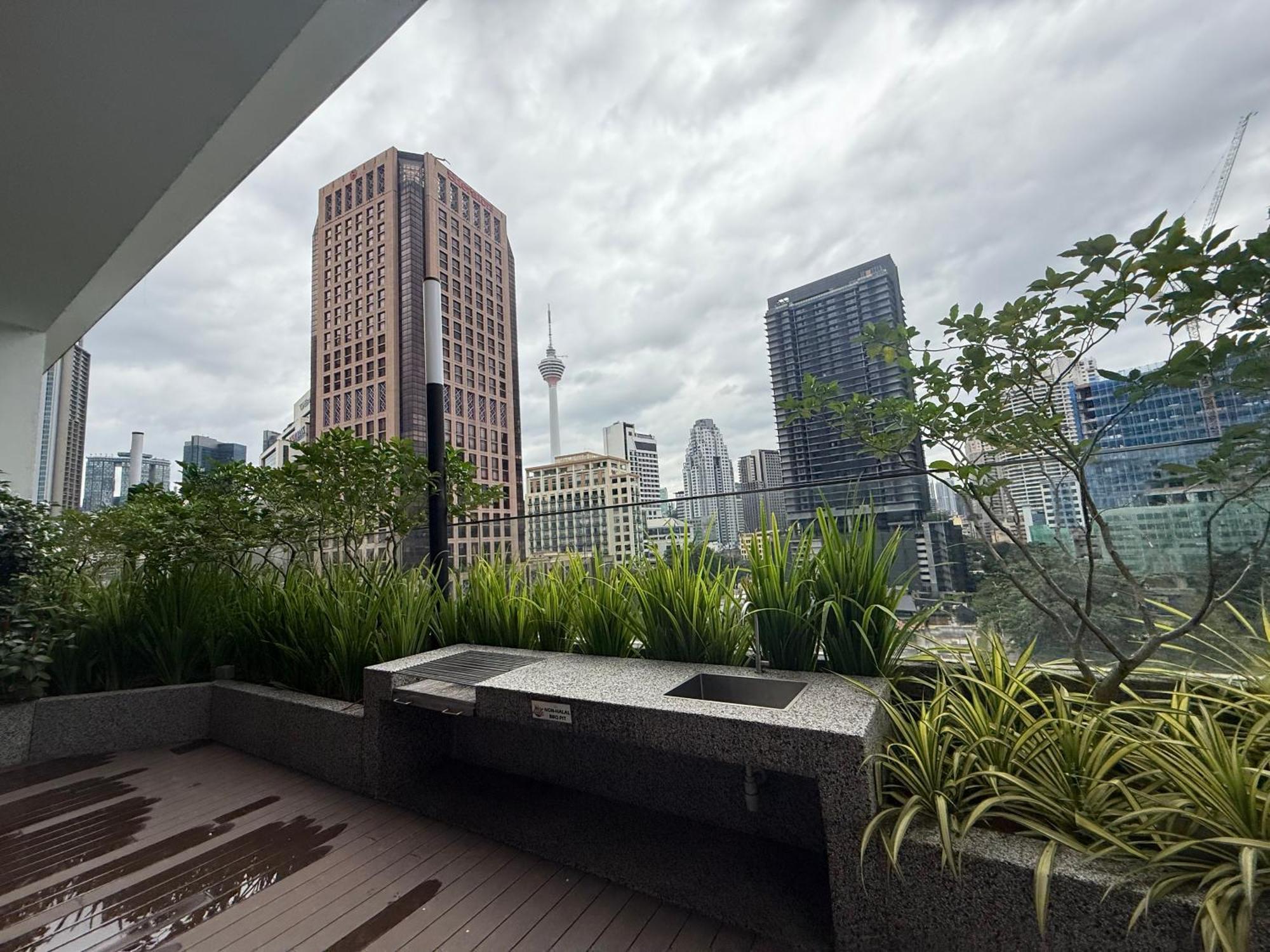 Quill Klcc Sunlight Apartment *