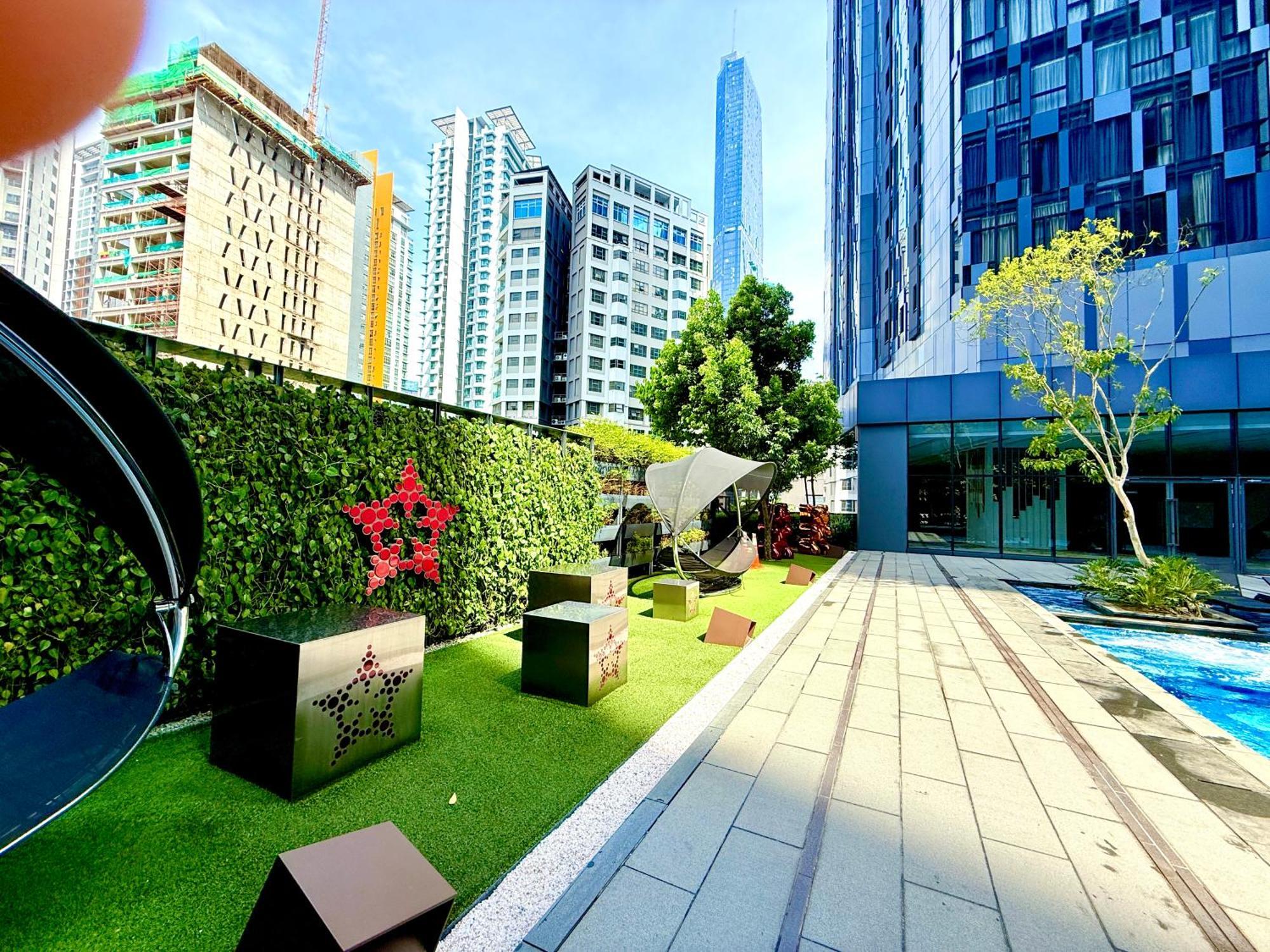 Star Klcc By Classy *