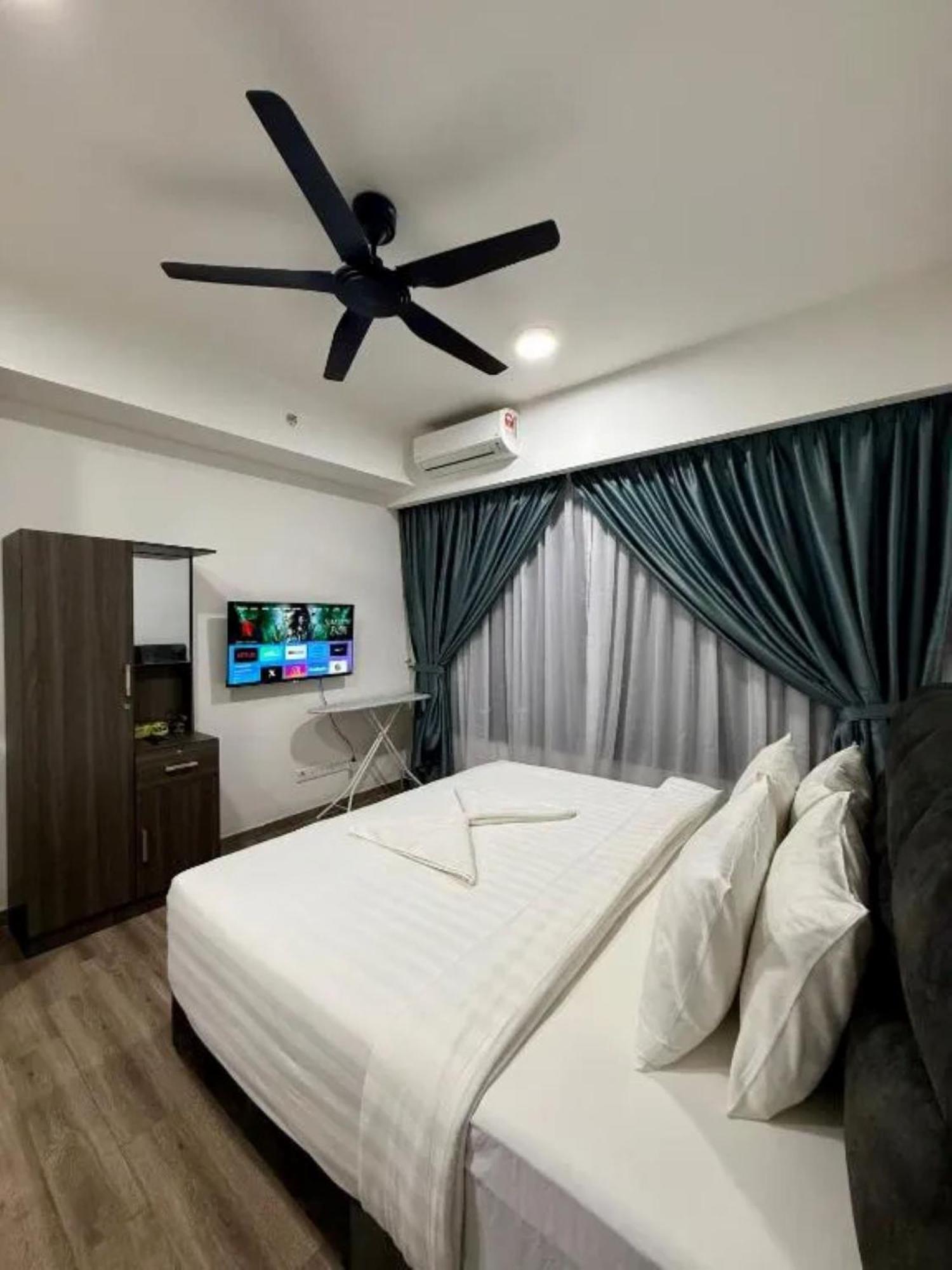 The Empire Of Agile Apartment *