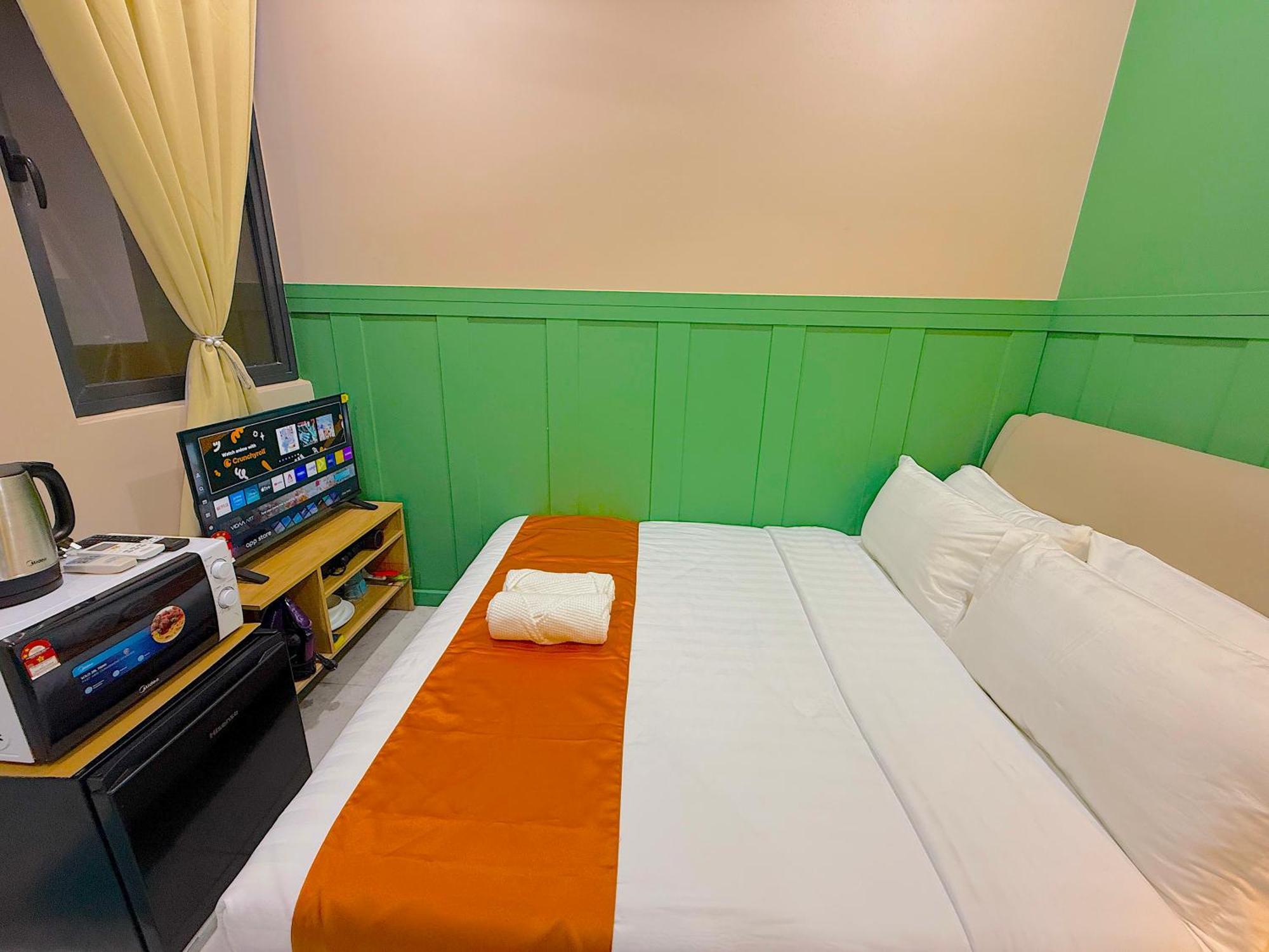 Neu Junior By Serenity Homes Next To Gleneagles & Lrt *