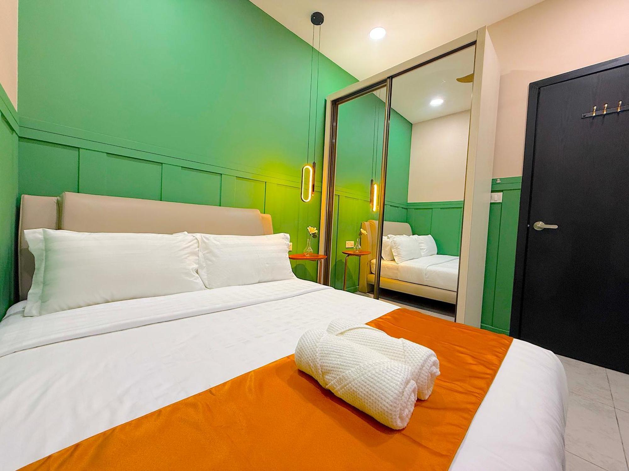 Apartment Neu Junior By Serenity Homes Next To Gleneagles & Lrt