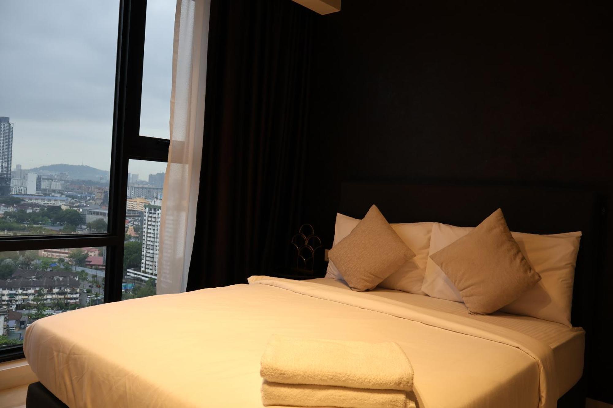 Axon By Leo Apartment