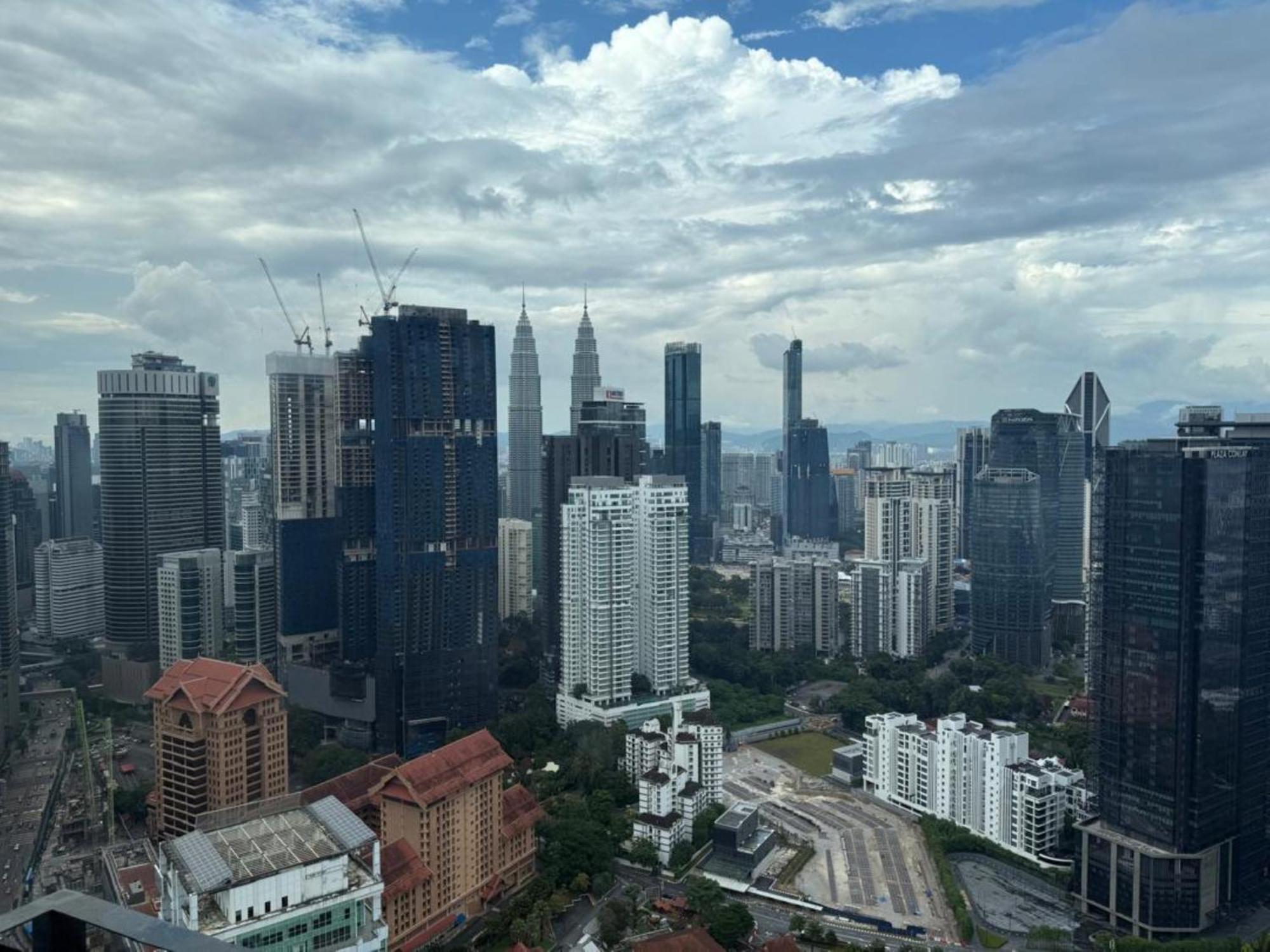 Sky Garden Luxy At Agile Bukit Bintang Apartemen Kuala Lumpur