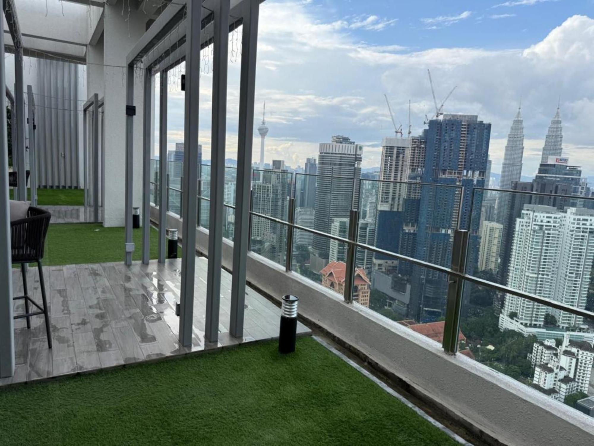 Apartemen Sky Garden Luxy At Agile Bukit Bintang