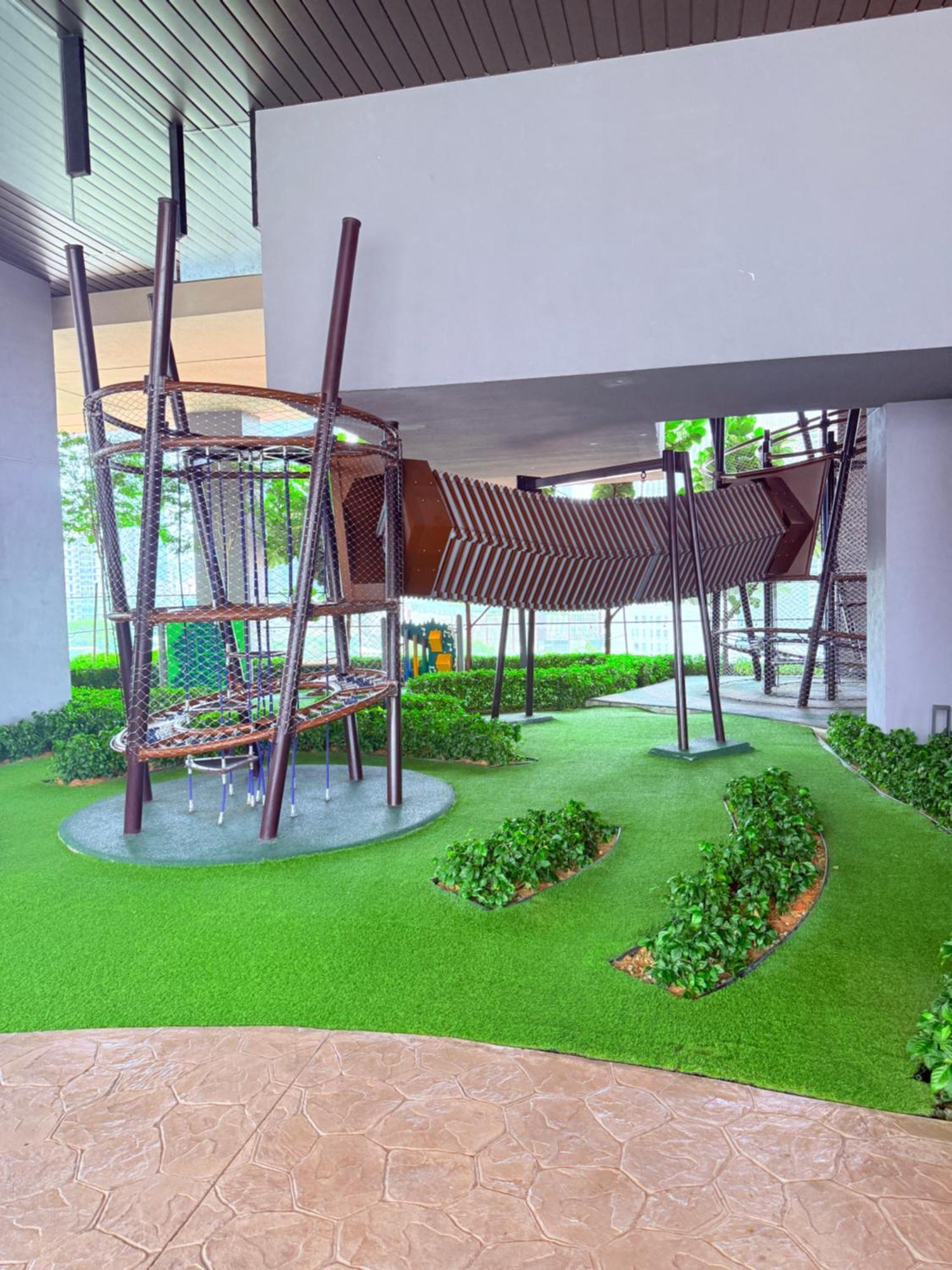 Axon Apartment *