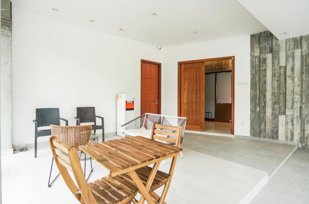 Appartement 68 Palms 03 L Midvalley L Kl Sentral