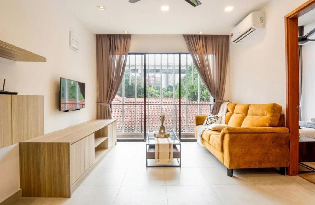 68 Palms 01 L Midvalley L Kl Sentral L 5 Pax Appartement