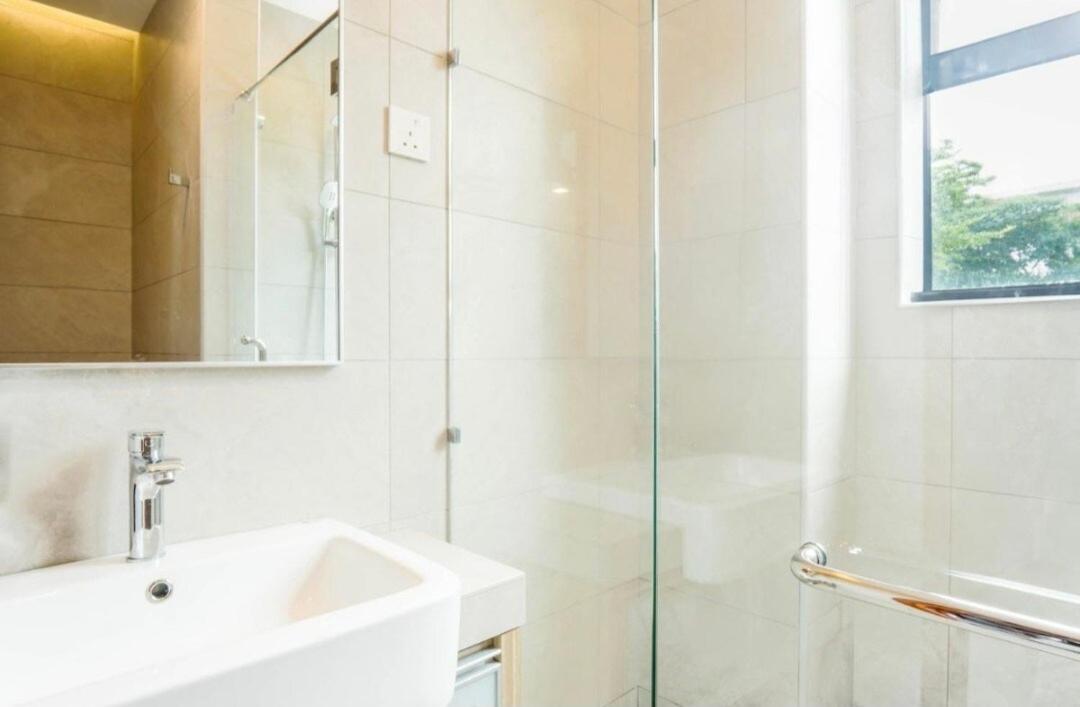 Appartement 68 Palms 01 L Midvalley L Kl Sentral L 5 Pax