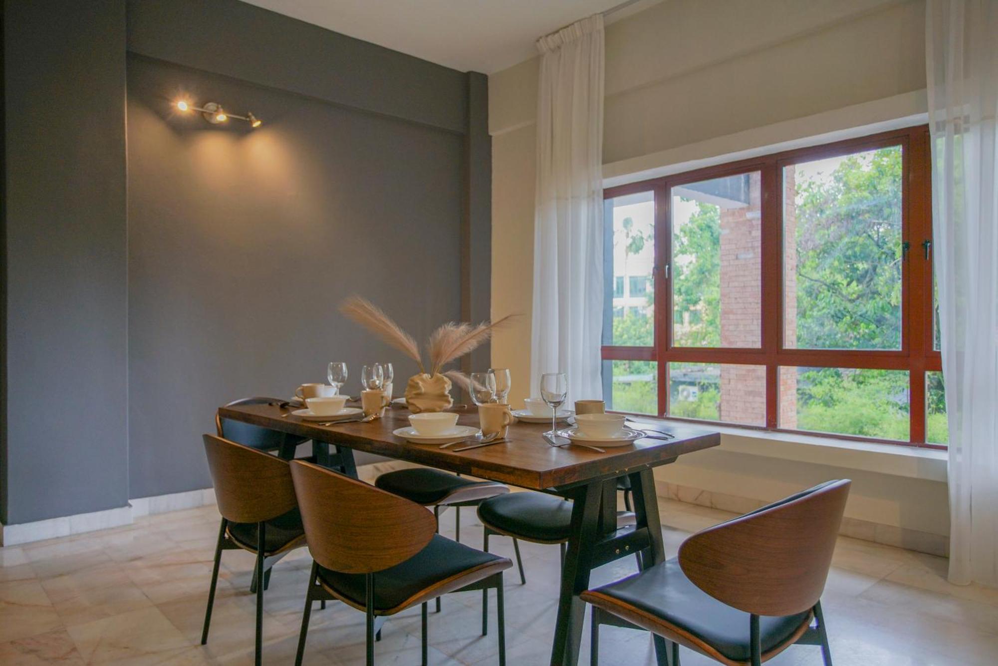 Embassy By Cobnb At Ampang Hilir Homestay *