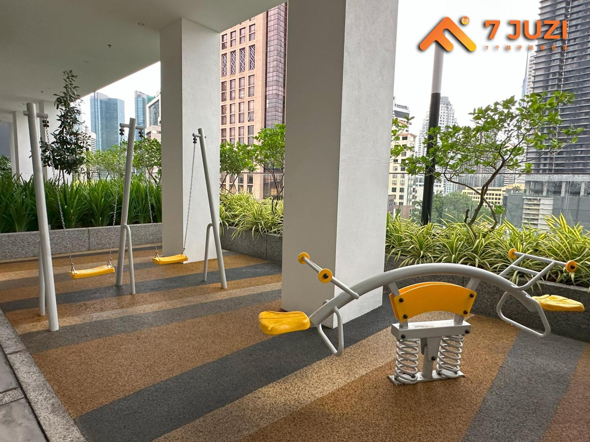 Apartment Kl Tower View Luxury Cozy& Spacious 4-5 Pax