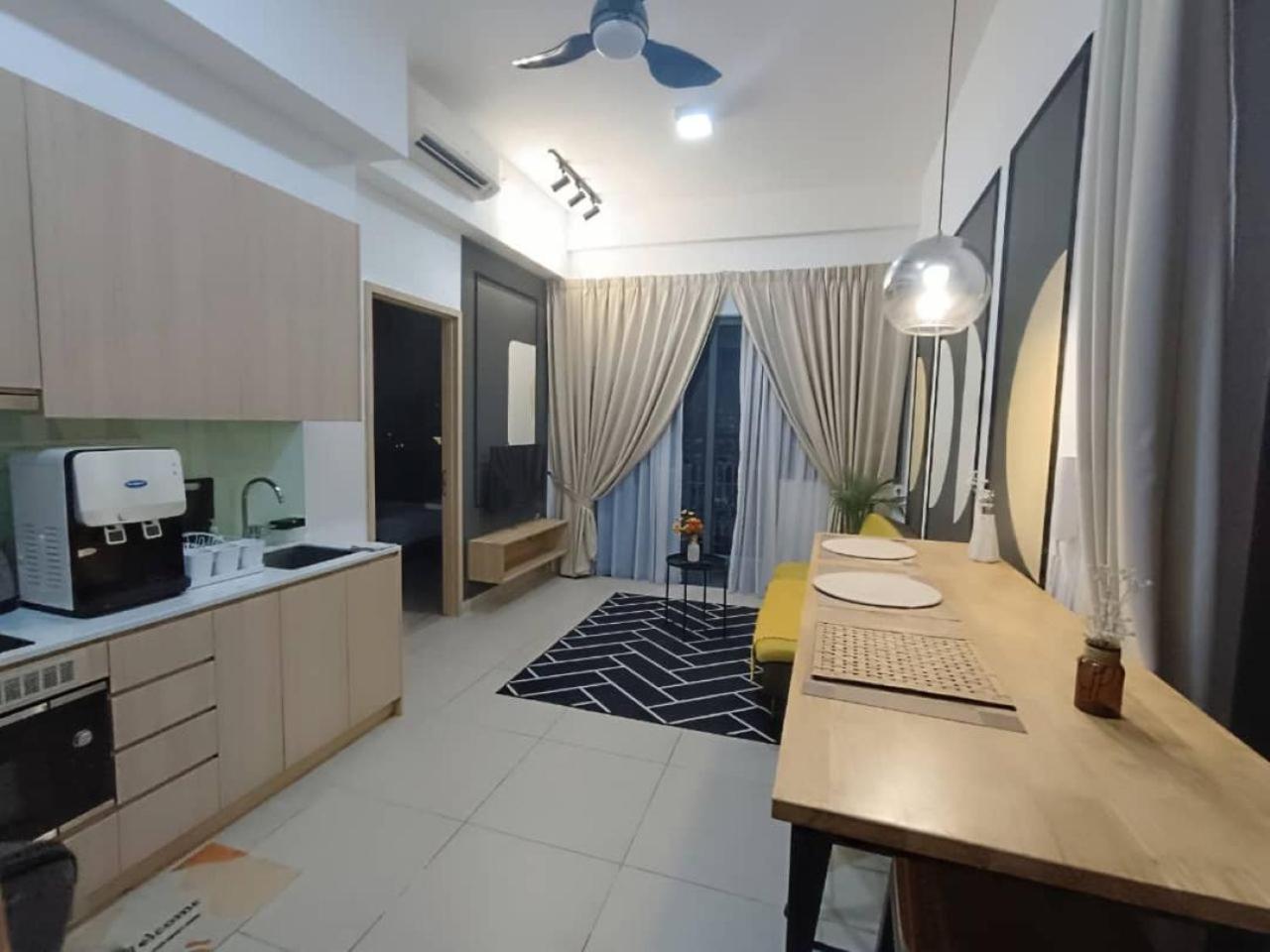 Apartemen The Luxe Klcc By Luxury World