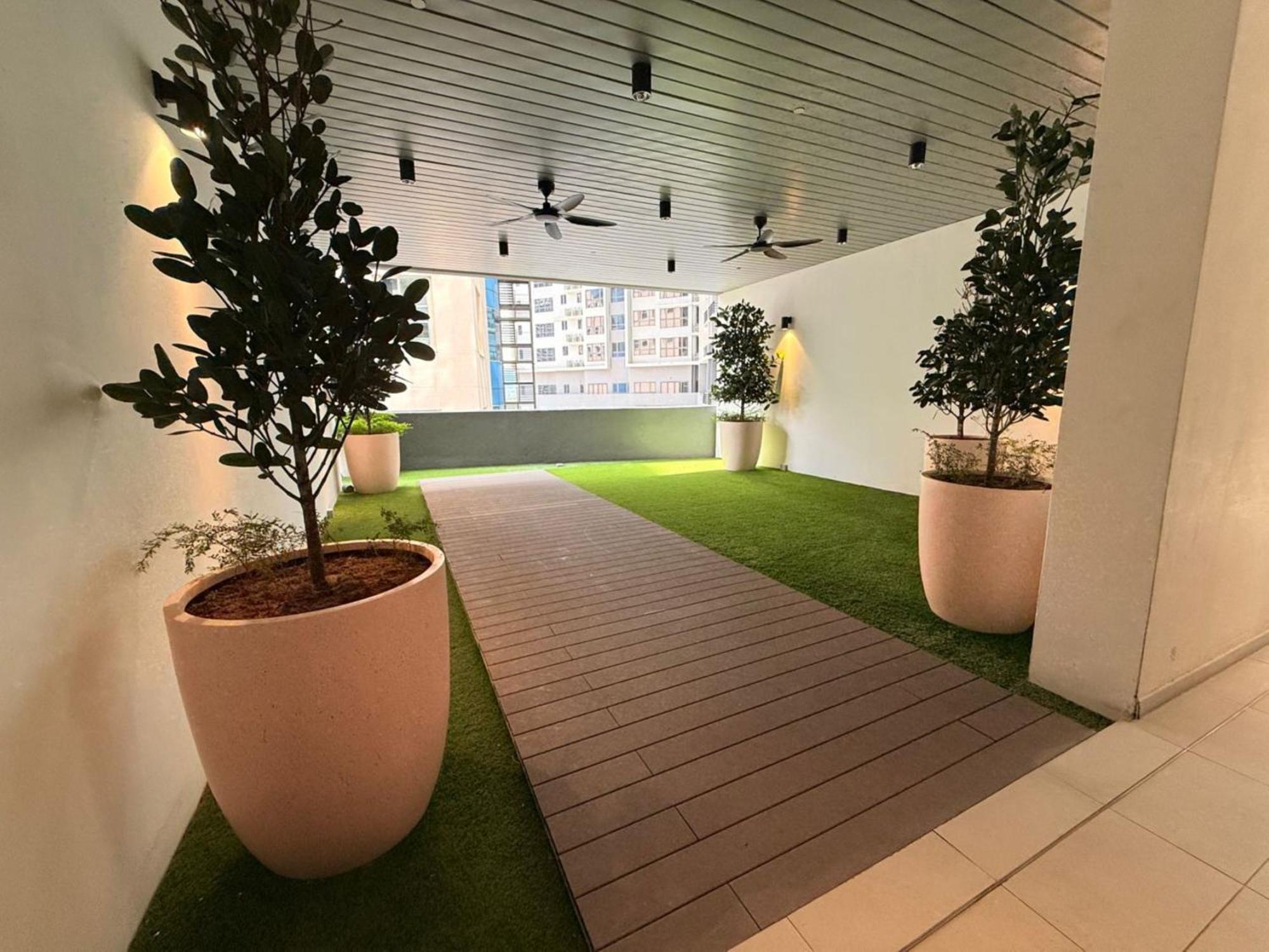 Sky Garden Luxy At Agile Bukit Bintang * Kuala Lumpur