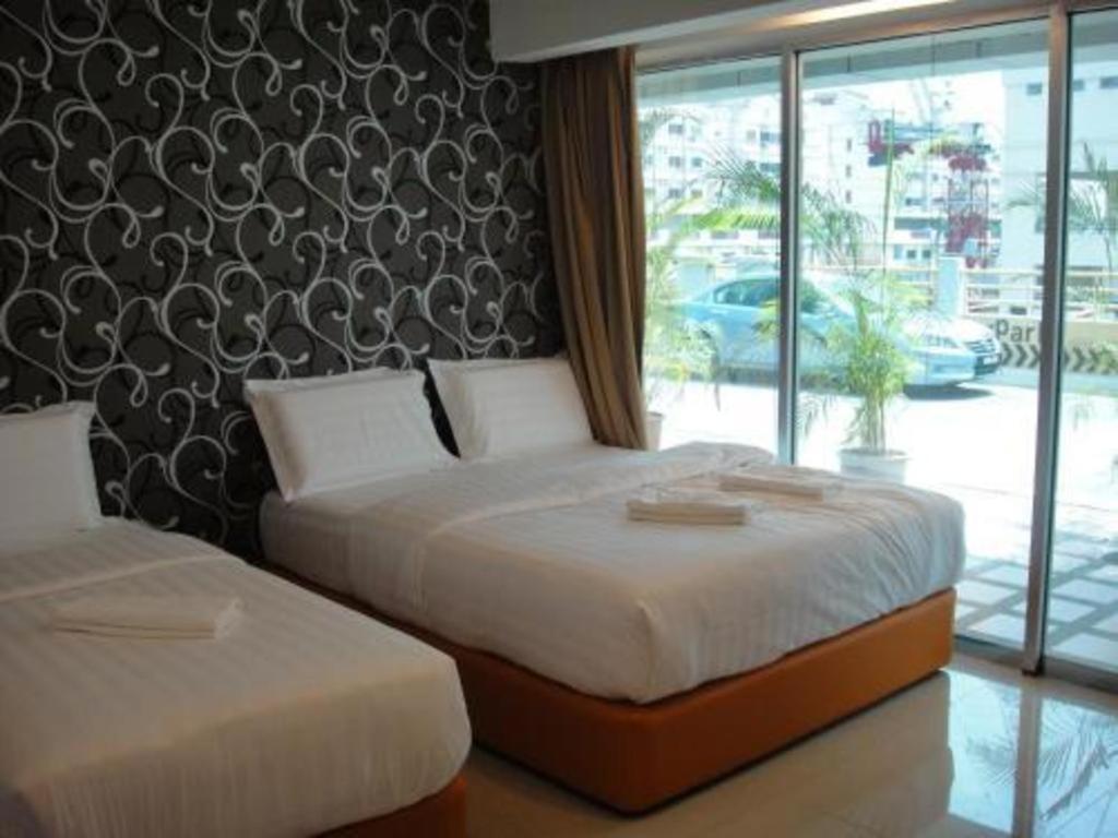 Hotel 1 Kuchai 3*