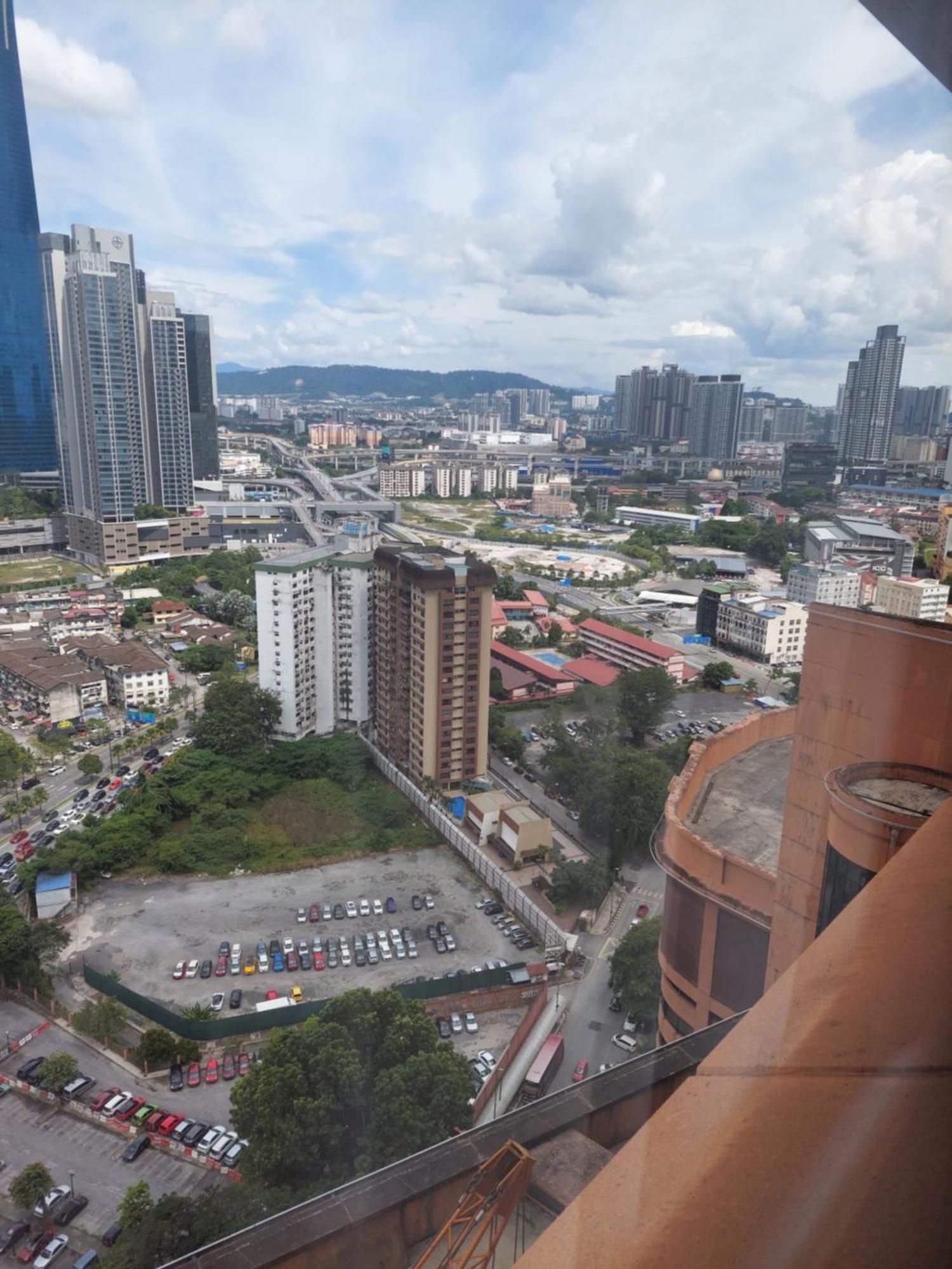 Apartment Kl Brave Service And At Times Square