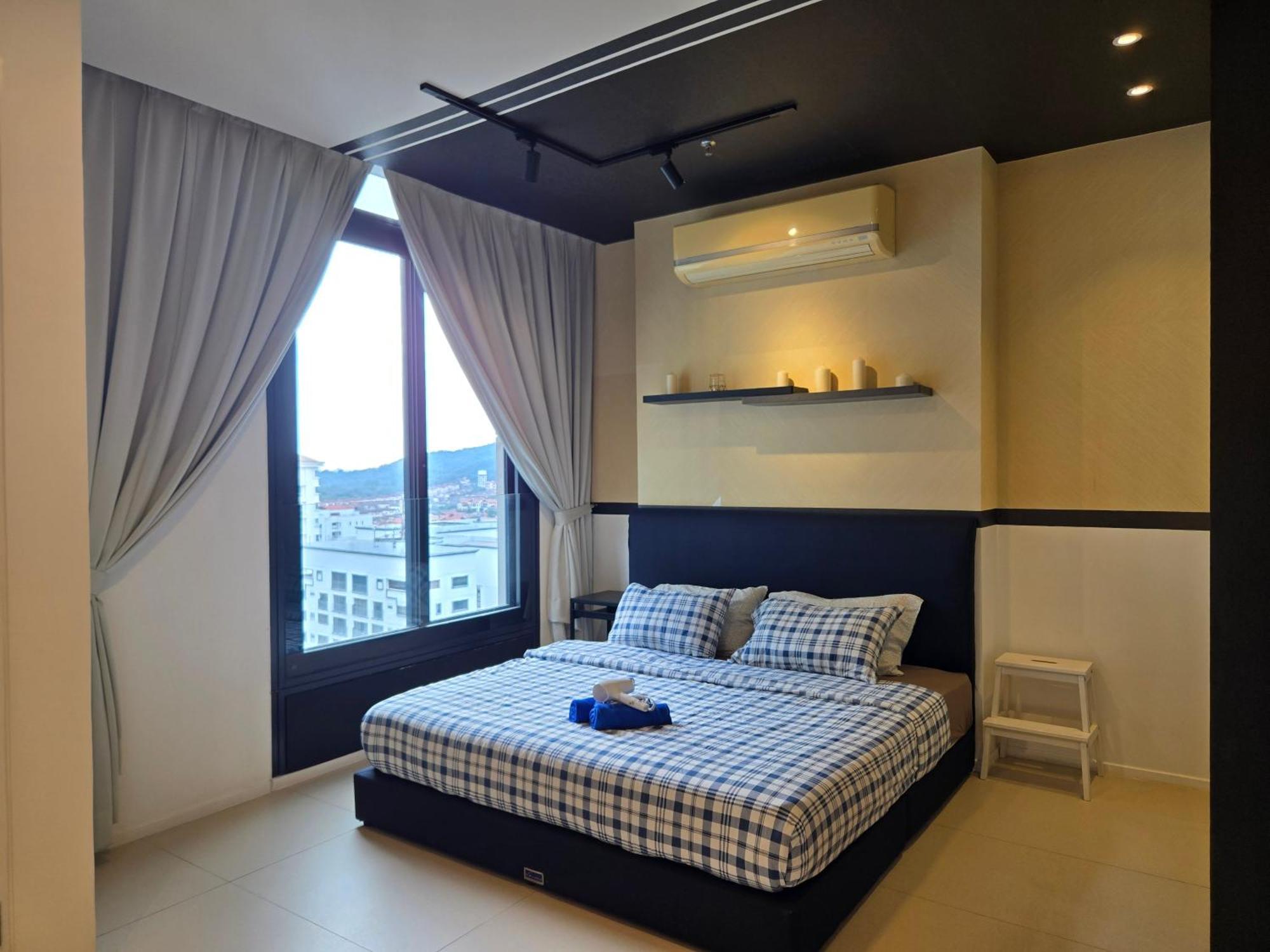 Apartment Arcoris Mont Kiara *