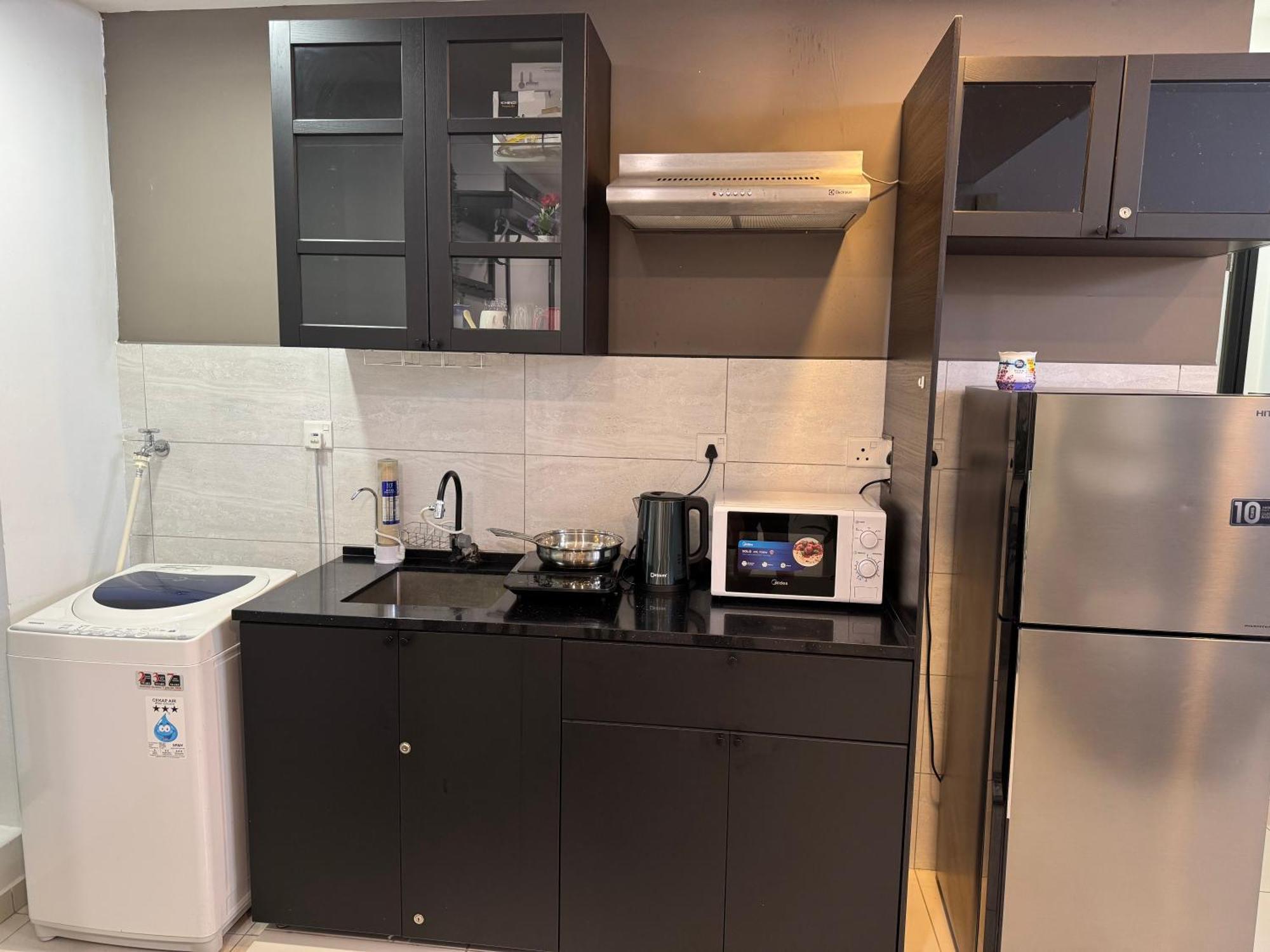 Apartment The Robertson R22 Jalan Alor Petaling Street Bukit Bintang Kl 3r2b 8pax Kuala Lumpur