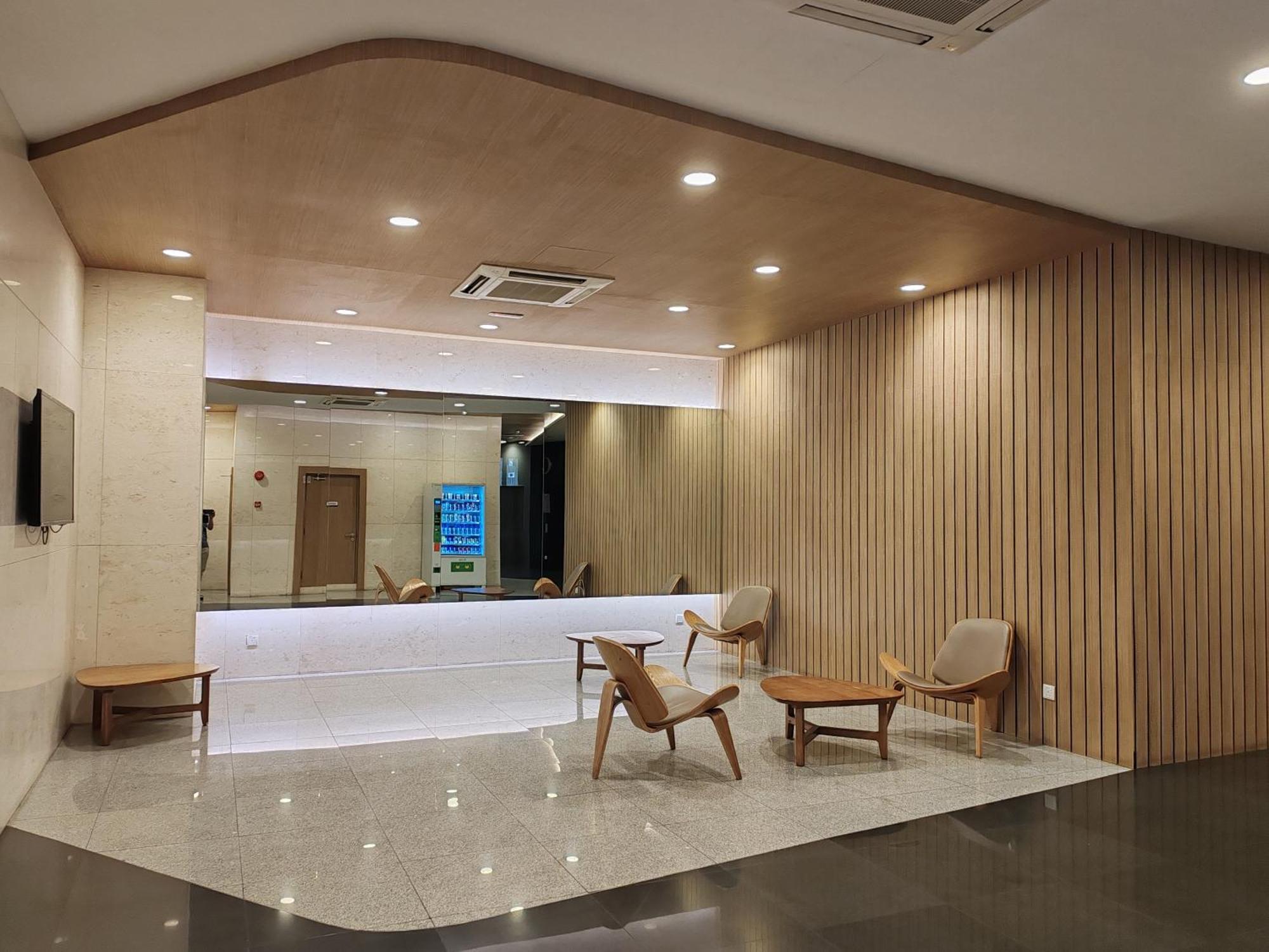 The Robertson R22 Jalan Alor Petaling Street Bukit Bintang Kl 3r2b 8pax Apartment