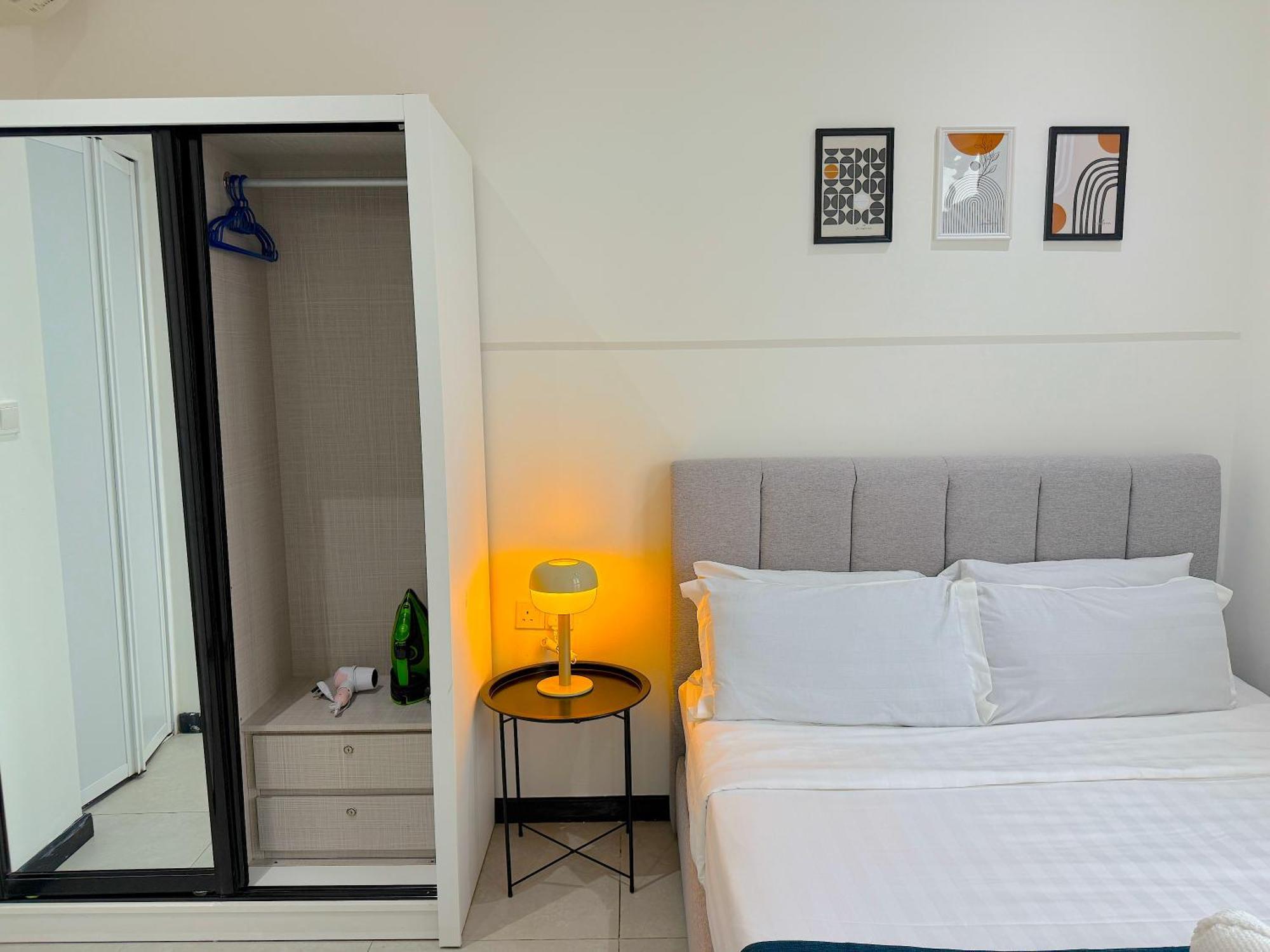 Neu By Serenity Homes Near Gleneagles, Klcc & Lrt * Kuala Lumpur